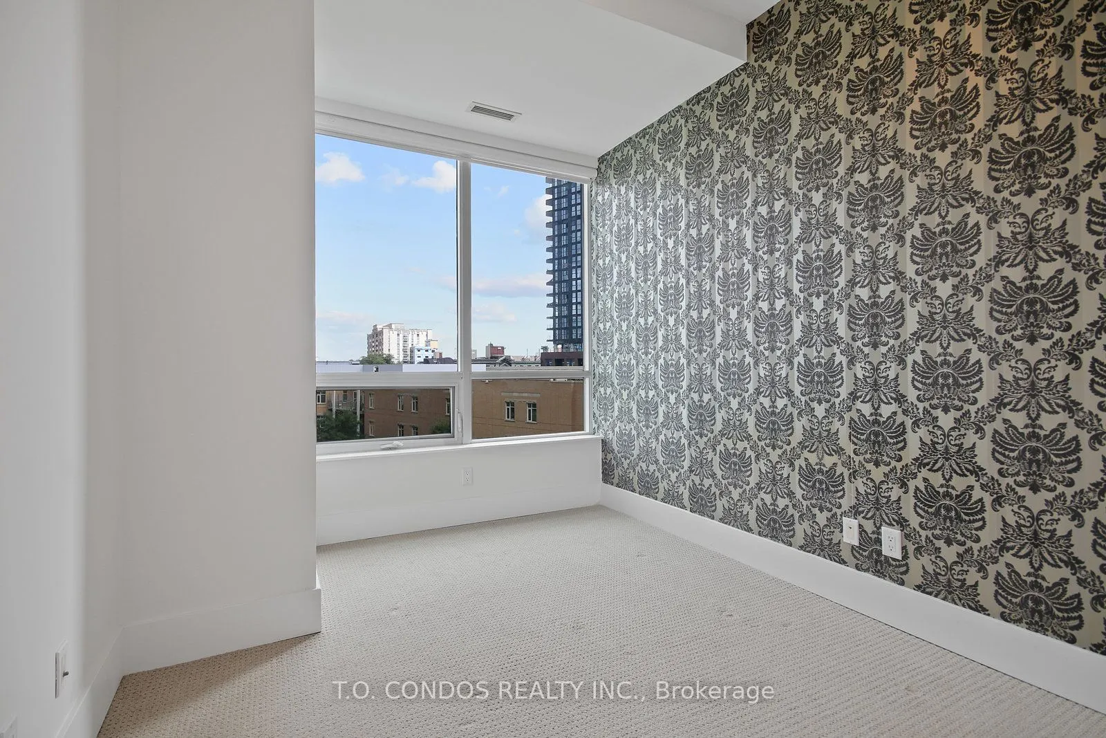 120 Homewood Avenue, #523
