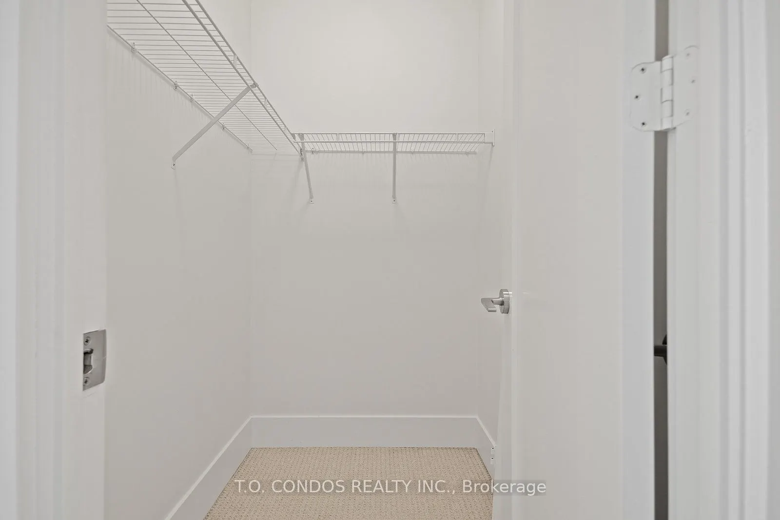 120 Homewood Avenue, #523