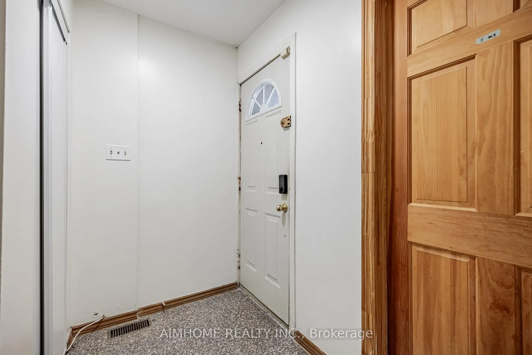 144 Wolseley Street, #1A
