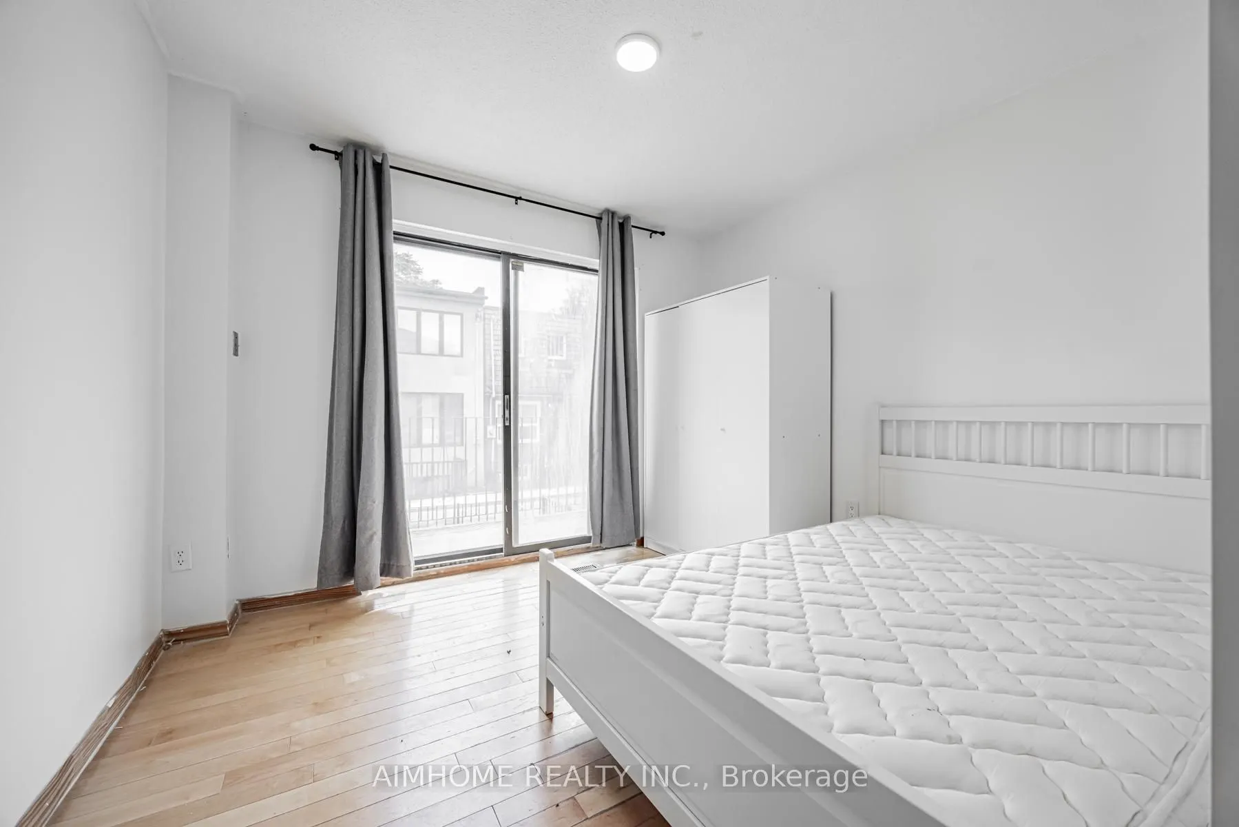 144 Wolseley Street, #1A