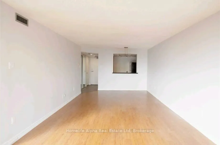 725 King Street W, #604