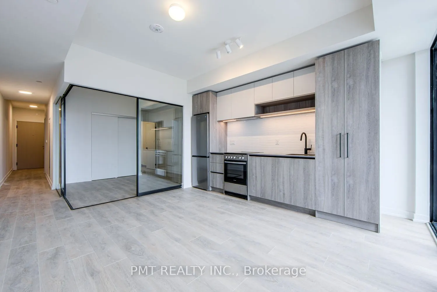 181 Sterling Road, #1216