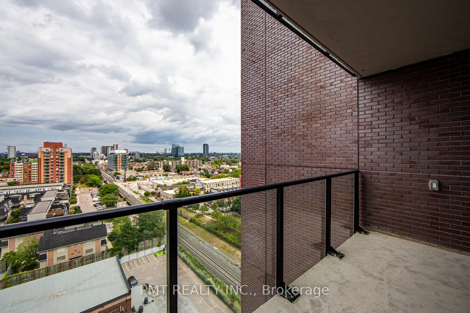 181 Sterling Road, #1216