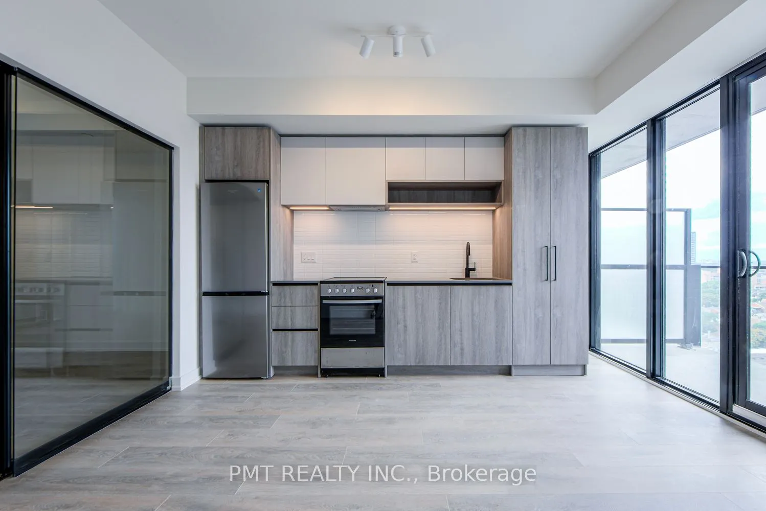 181 Sterling Road, #1216