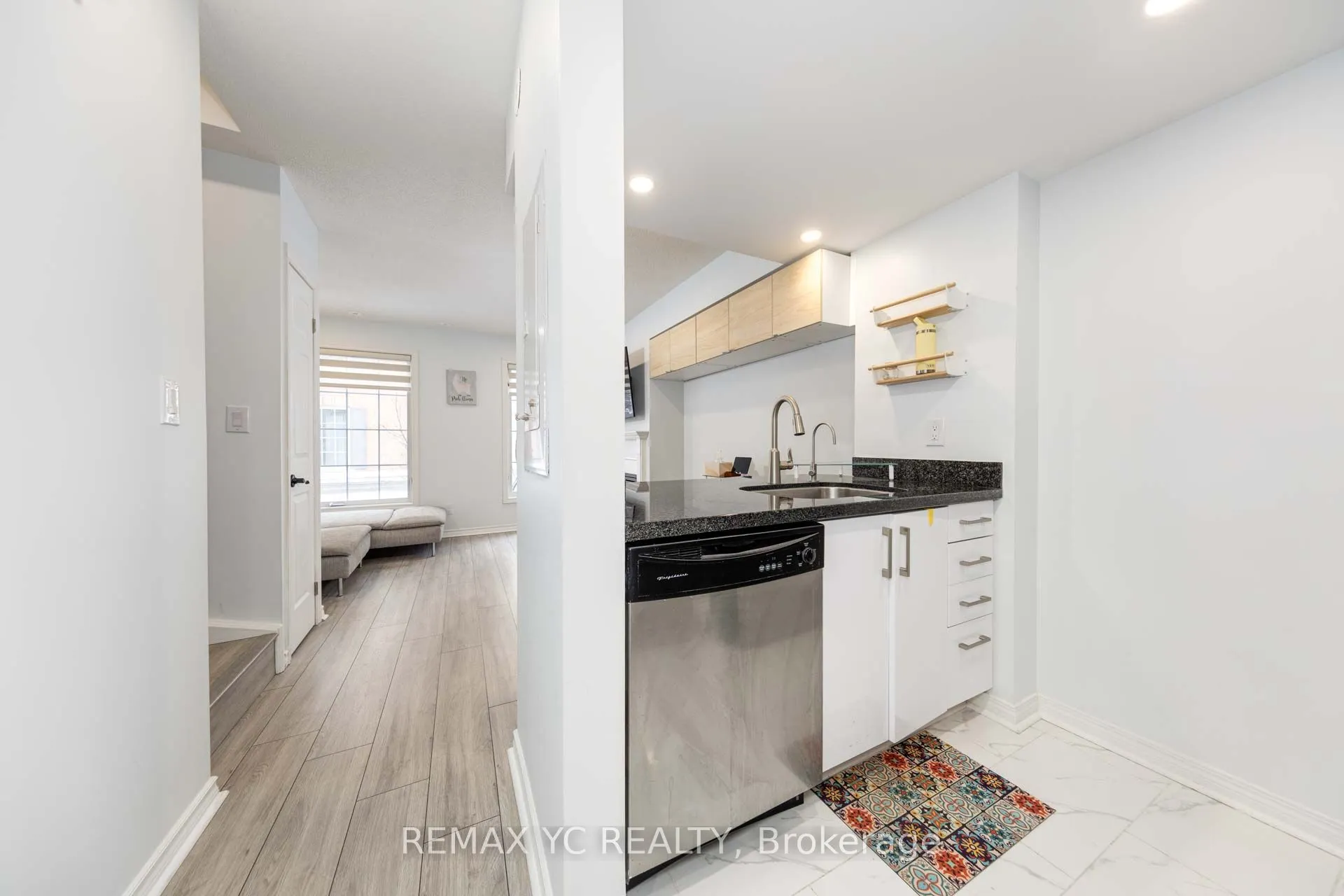 3 Everson Drive, #526