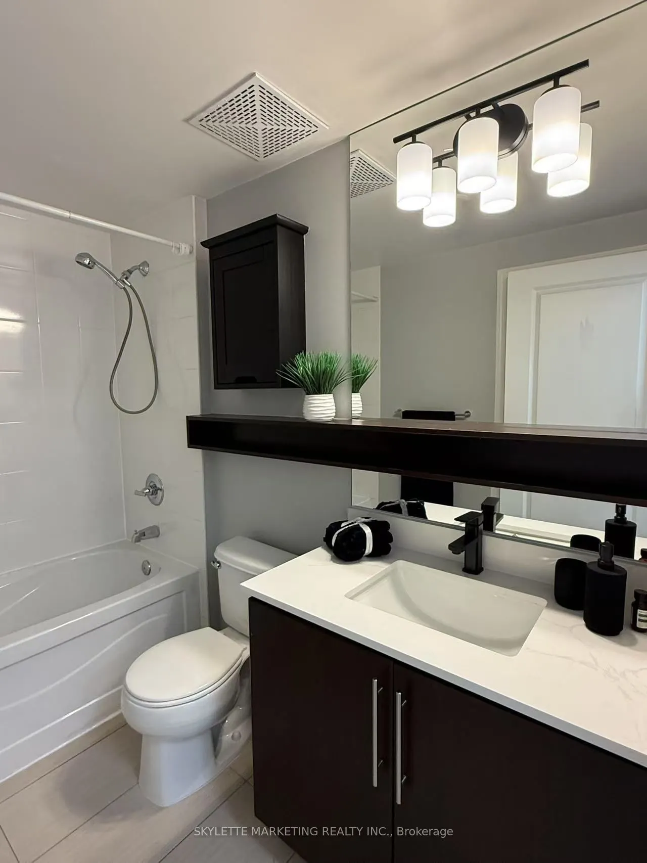 2885 Bayview Avenue, #1315