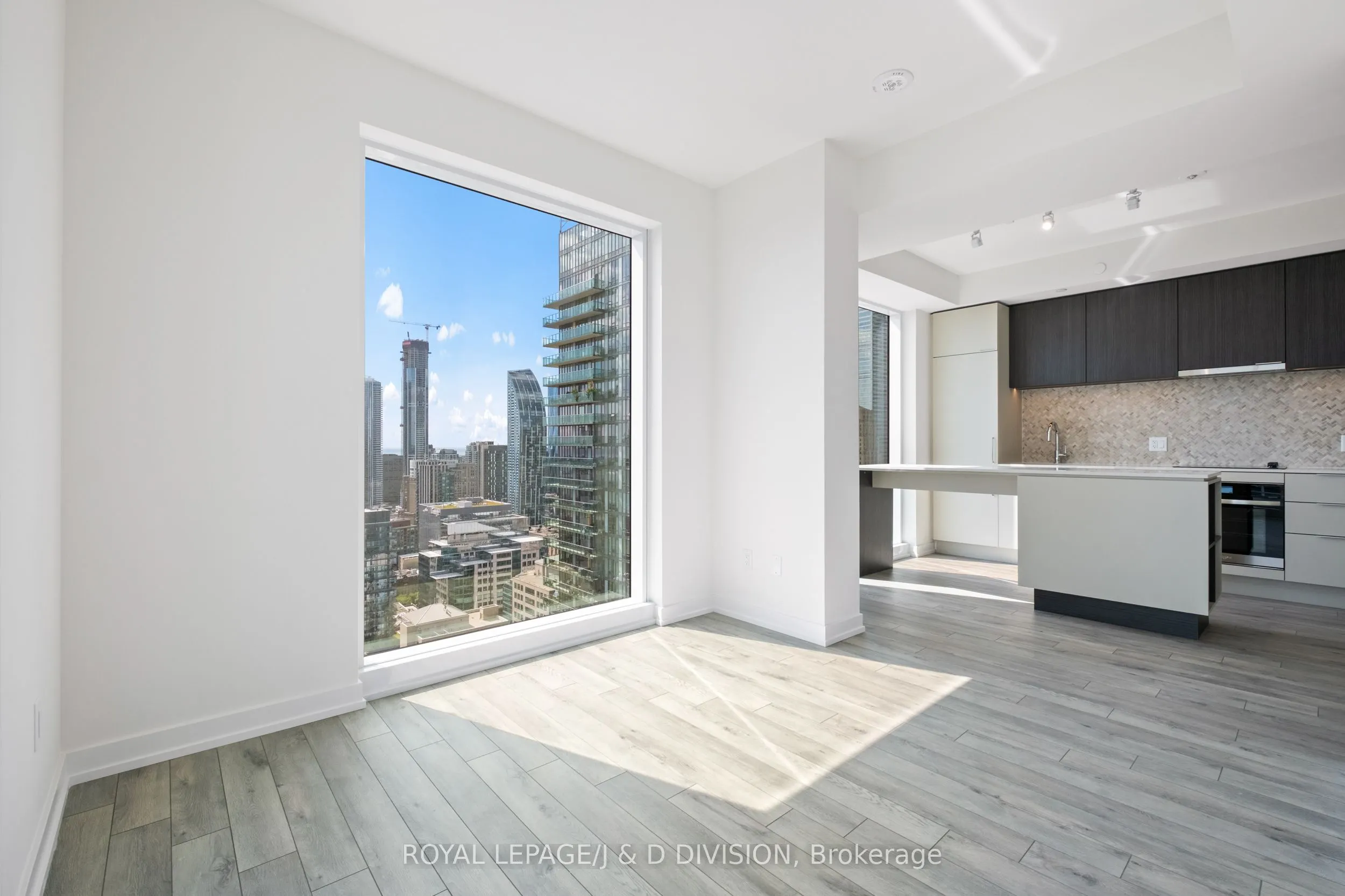 89 Church Street, #4107
