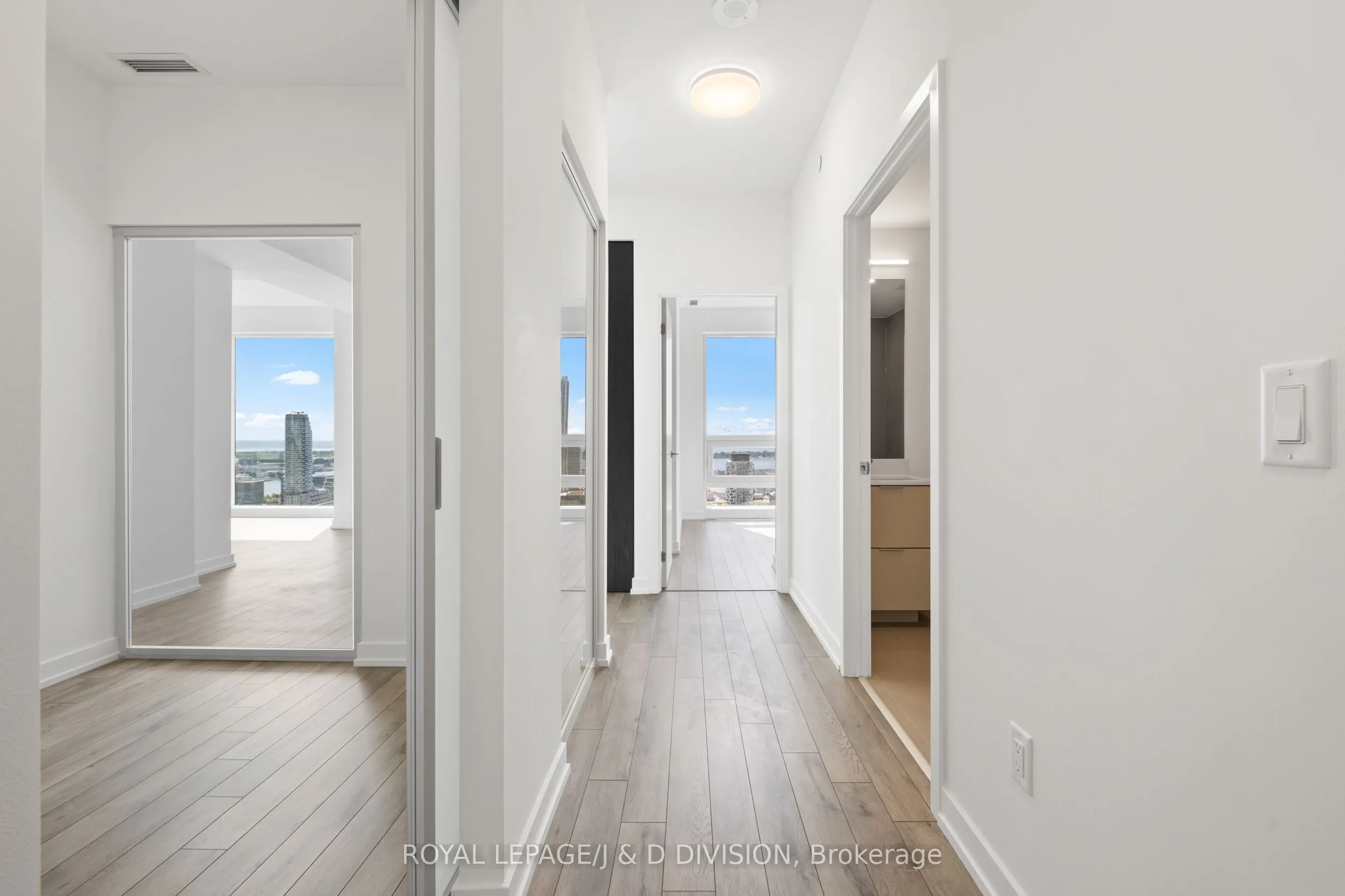 89 Church Street, #4107