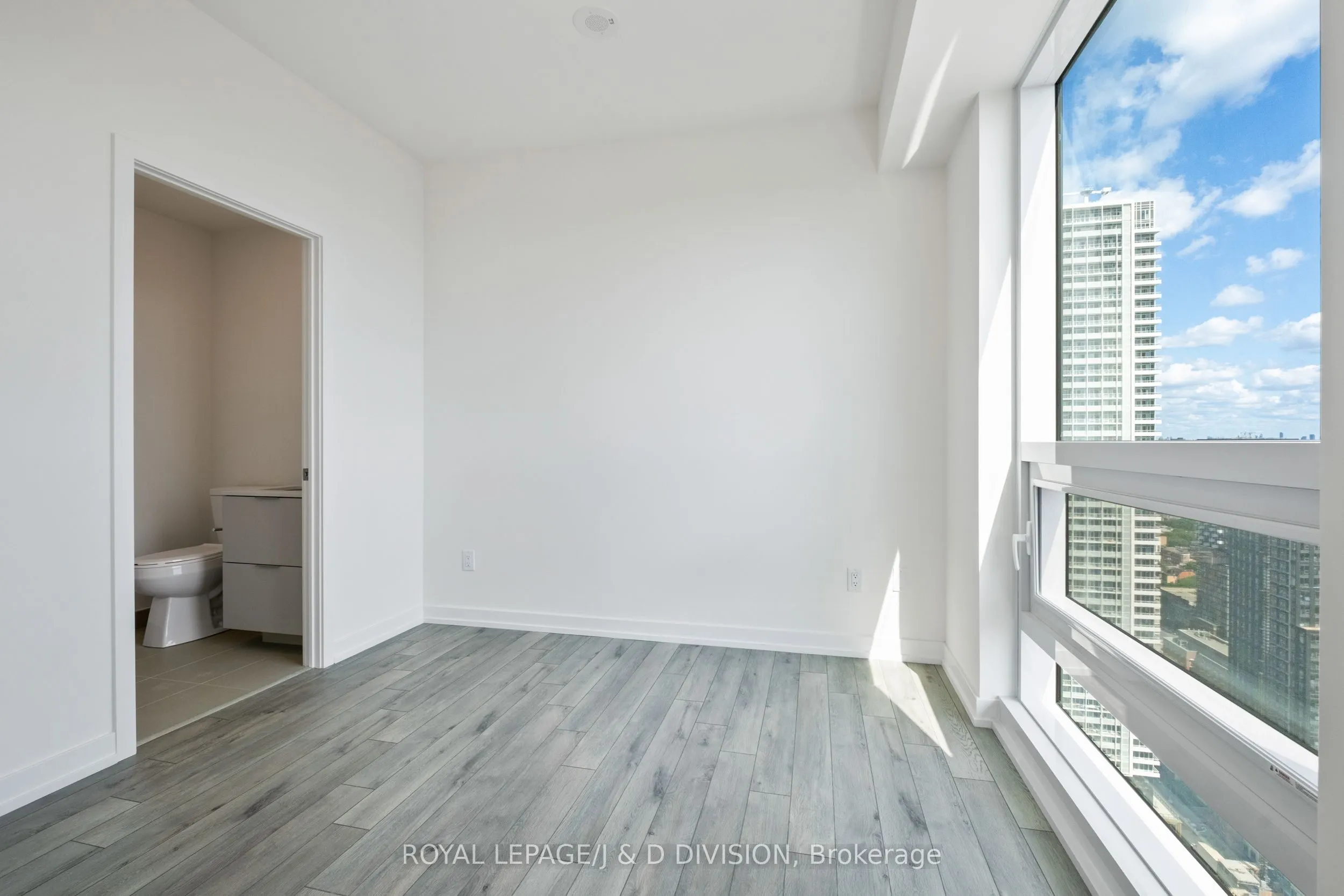 89 Church Street, #4107
