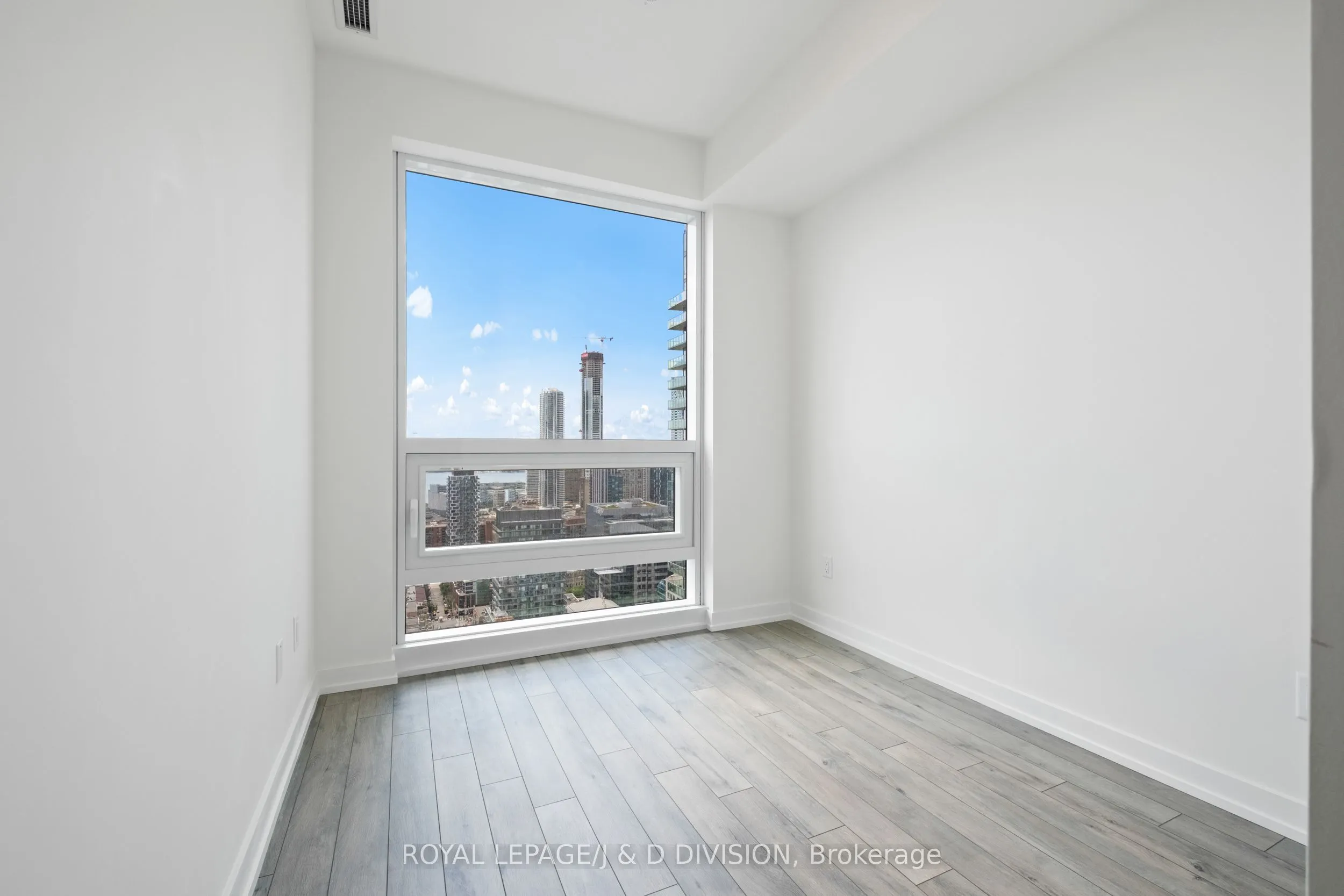 89 Church Street, #4107