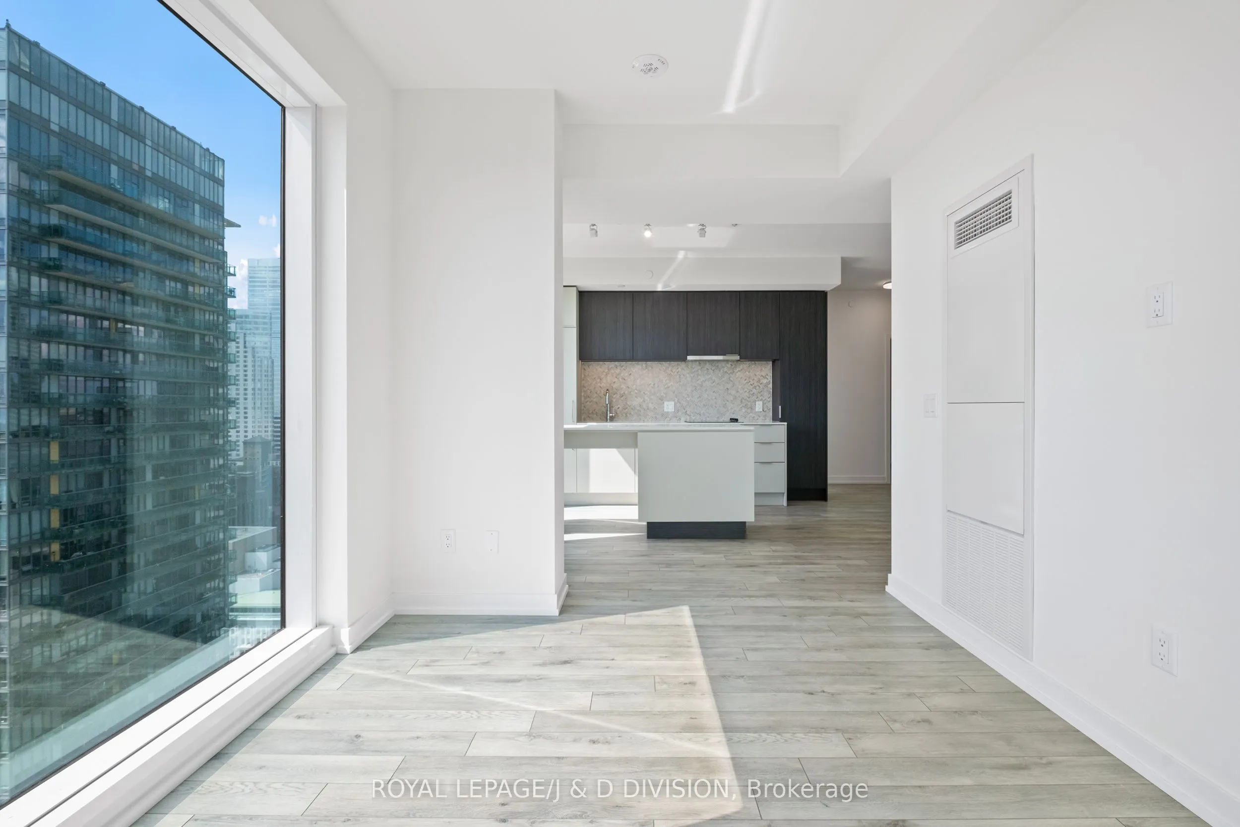 89 Church Street, #4107