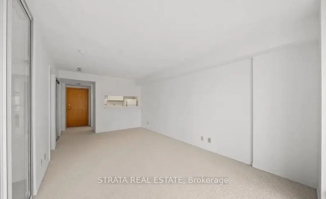 77 Harbour Square, #3504
