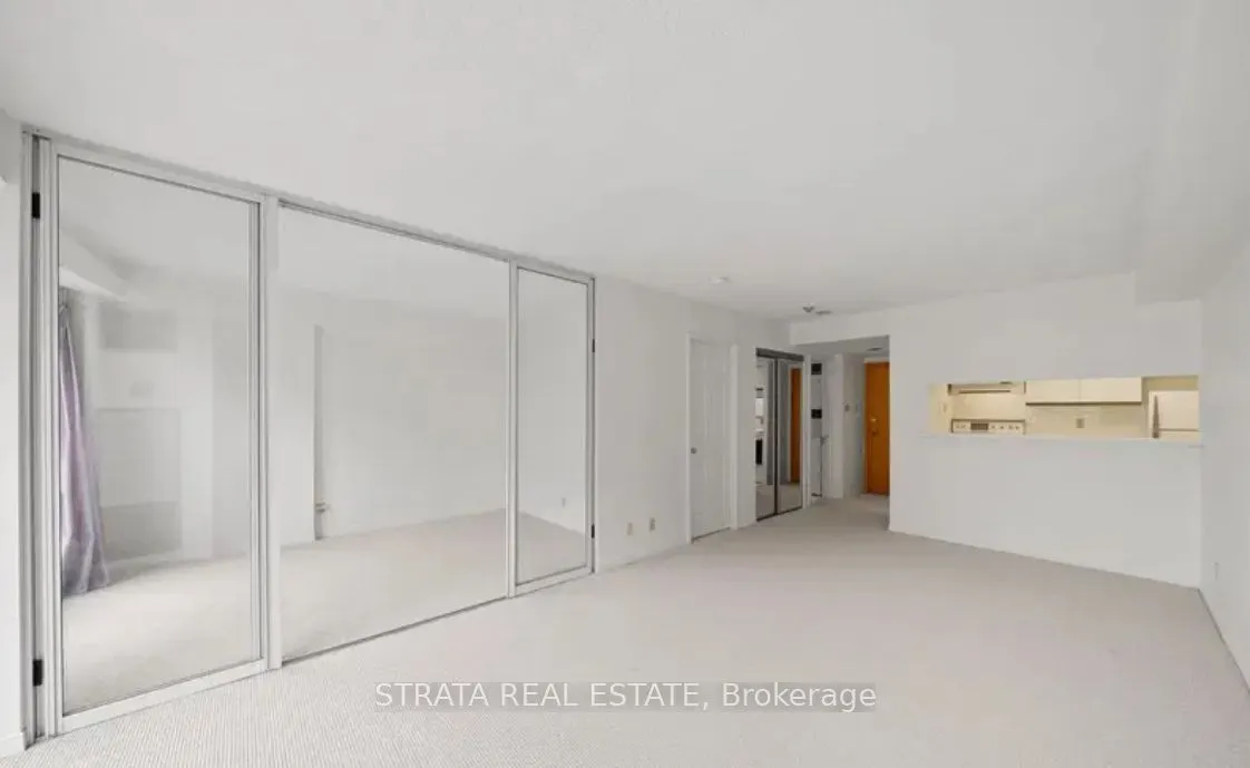 77 Harbour Square, #3504