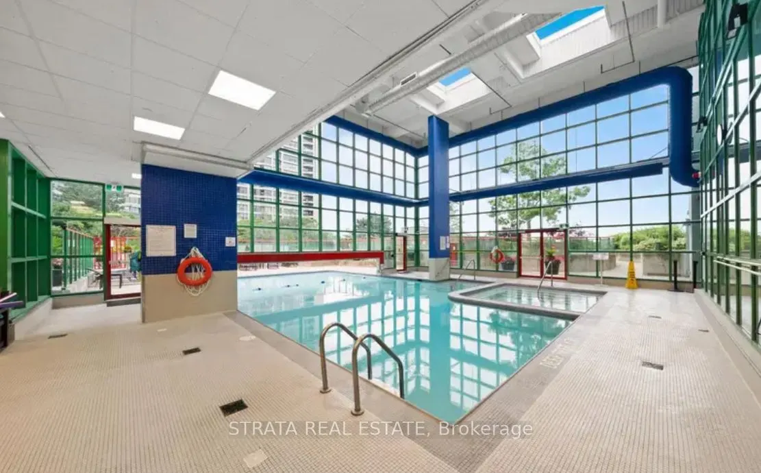 77 Harbour Square, #3504