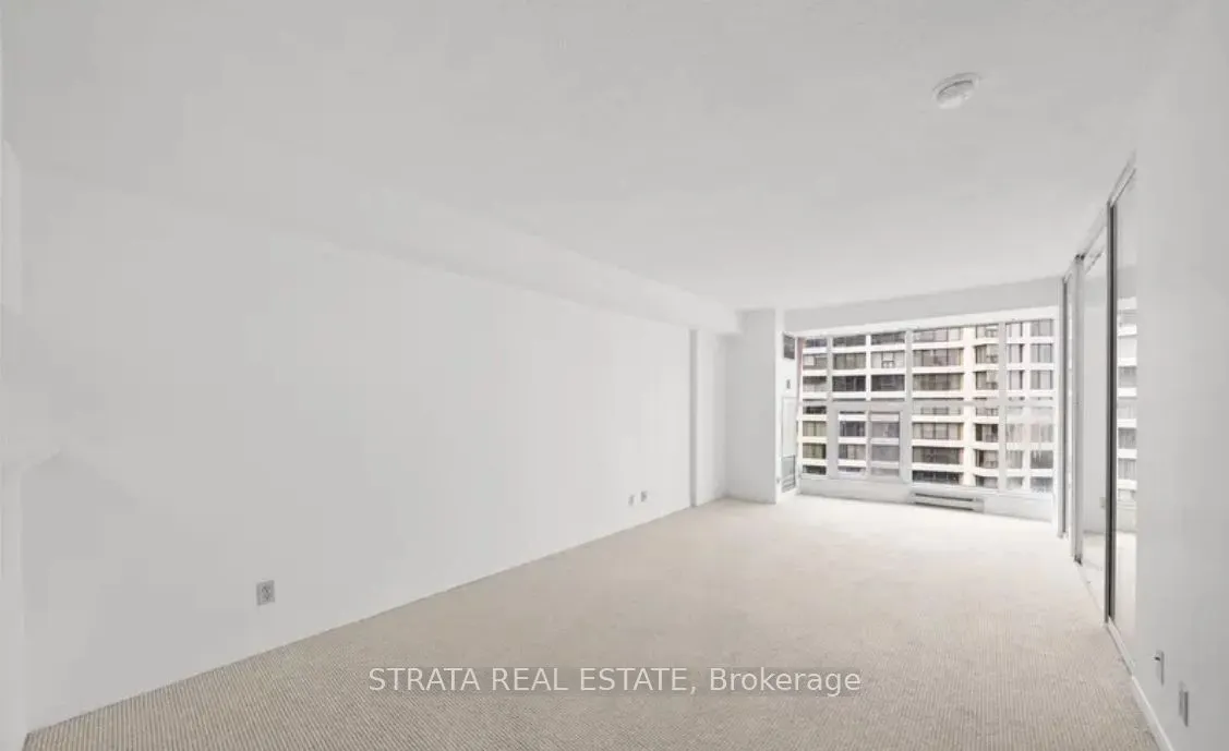 77 Harbour Square, #3504