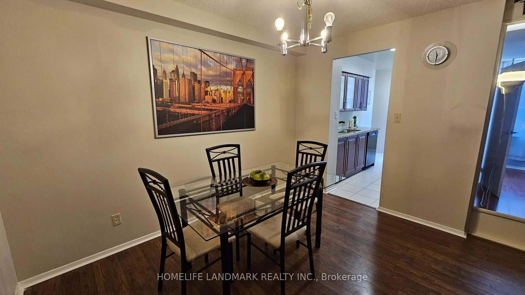 633 Bay Street, #1110