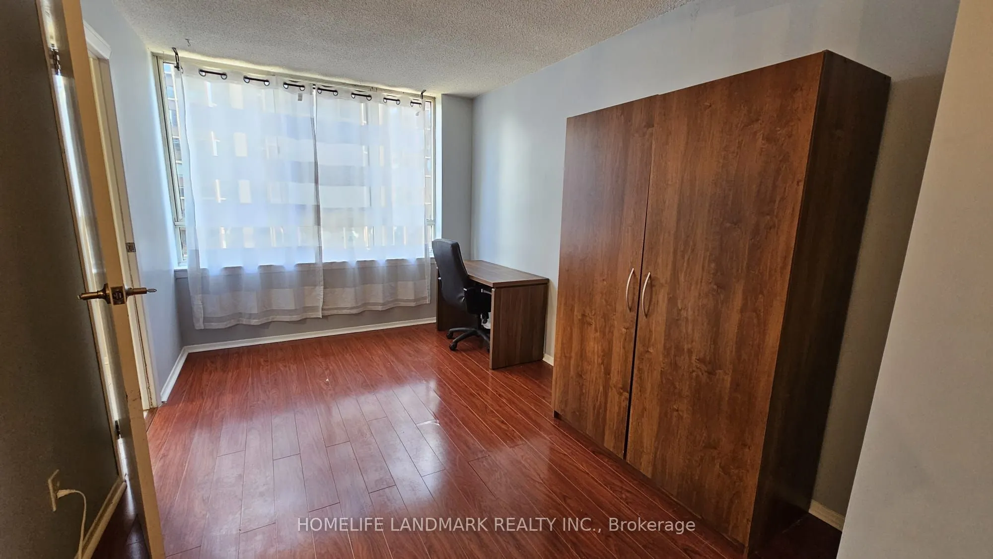 633 Bay Street, #1110