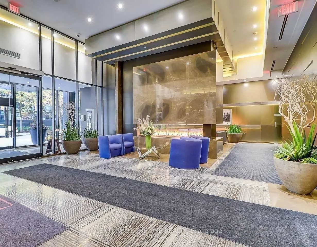 101 Charles Street E, #4806