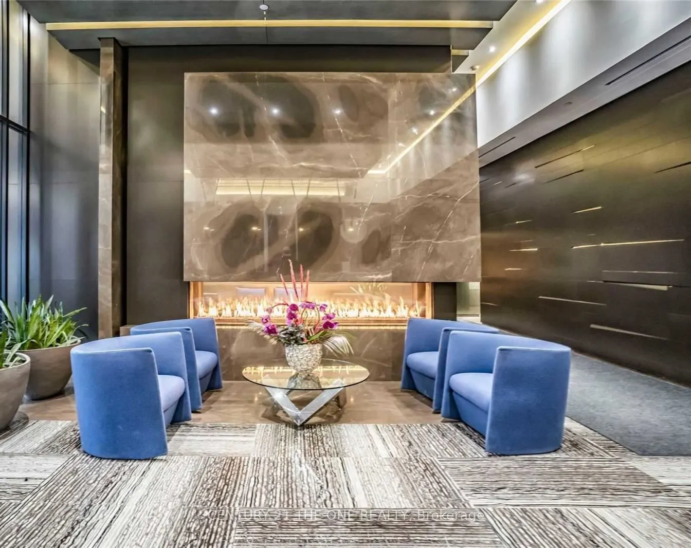 101 Charles Street E, #4806