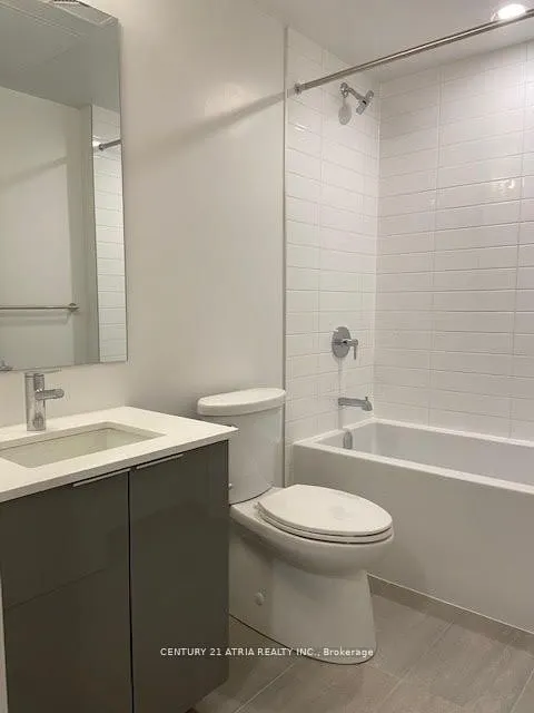 357 King Street W, #3407