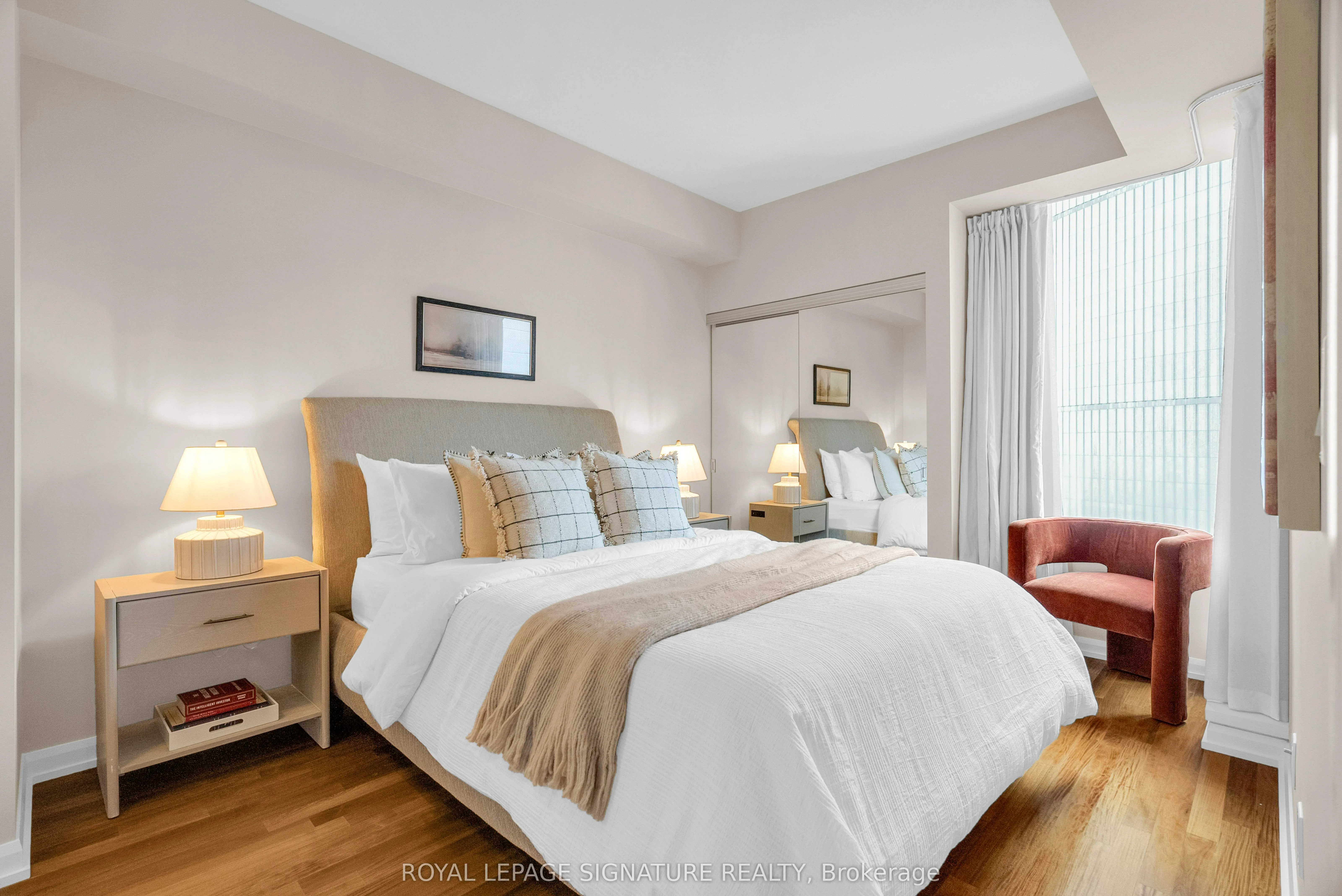 111 Elizabeth Street, #1208
