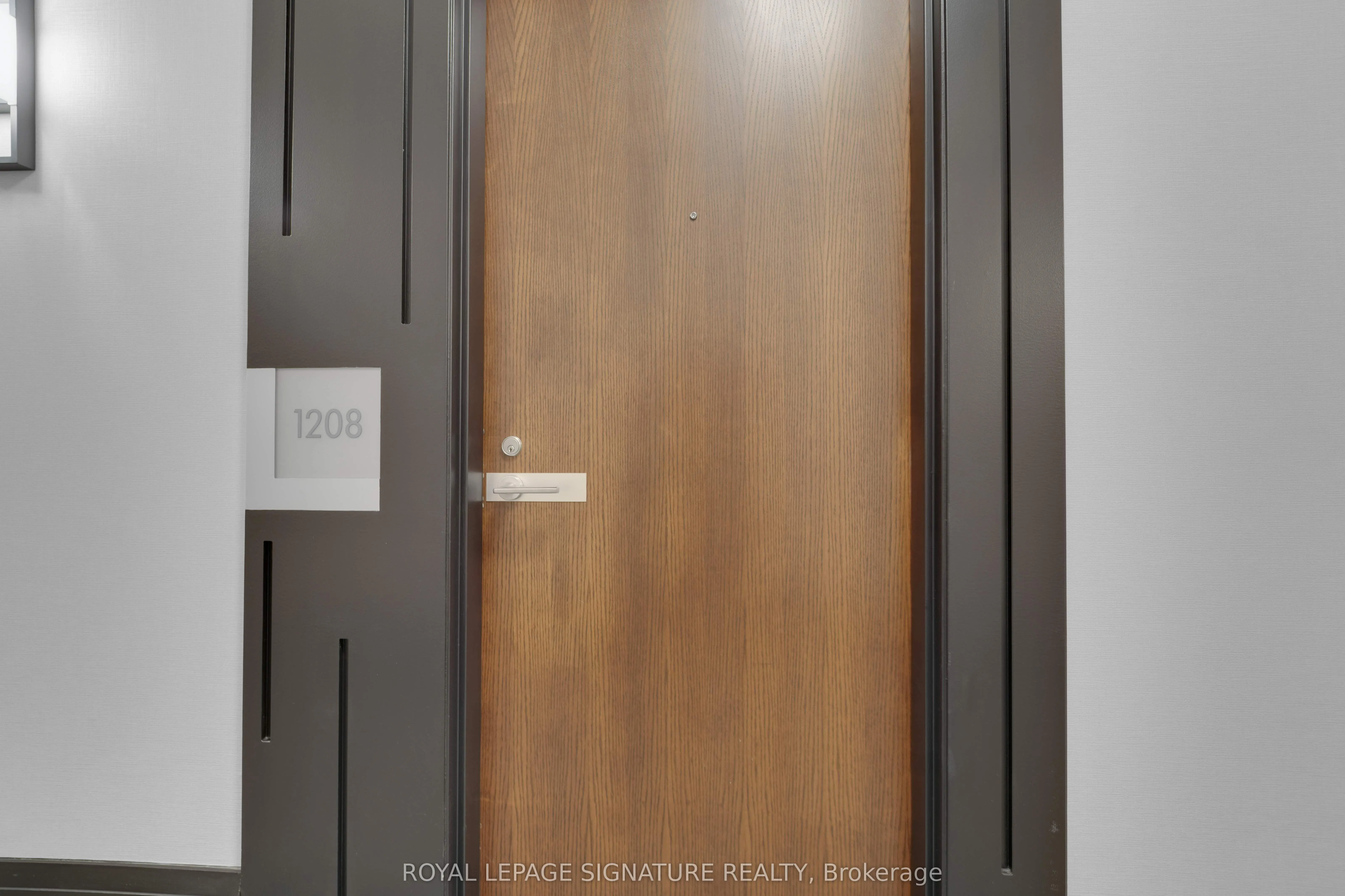 111 Elizabeth Street, #1208