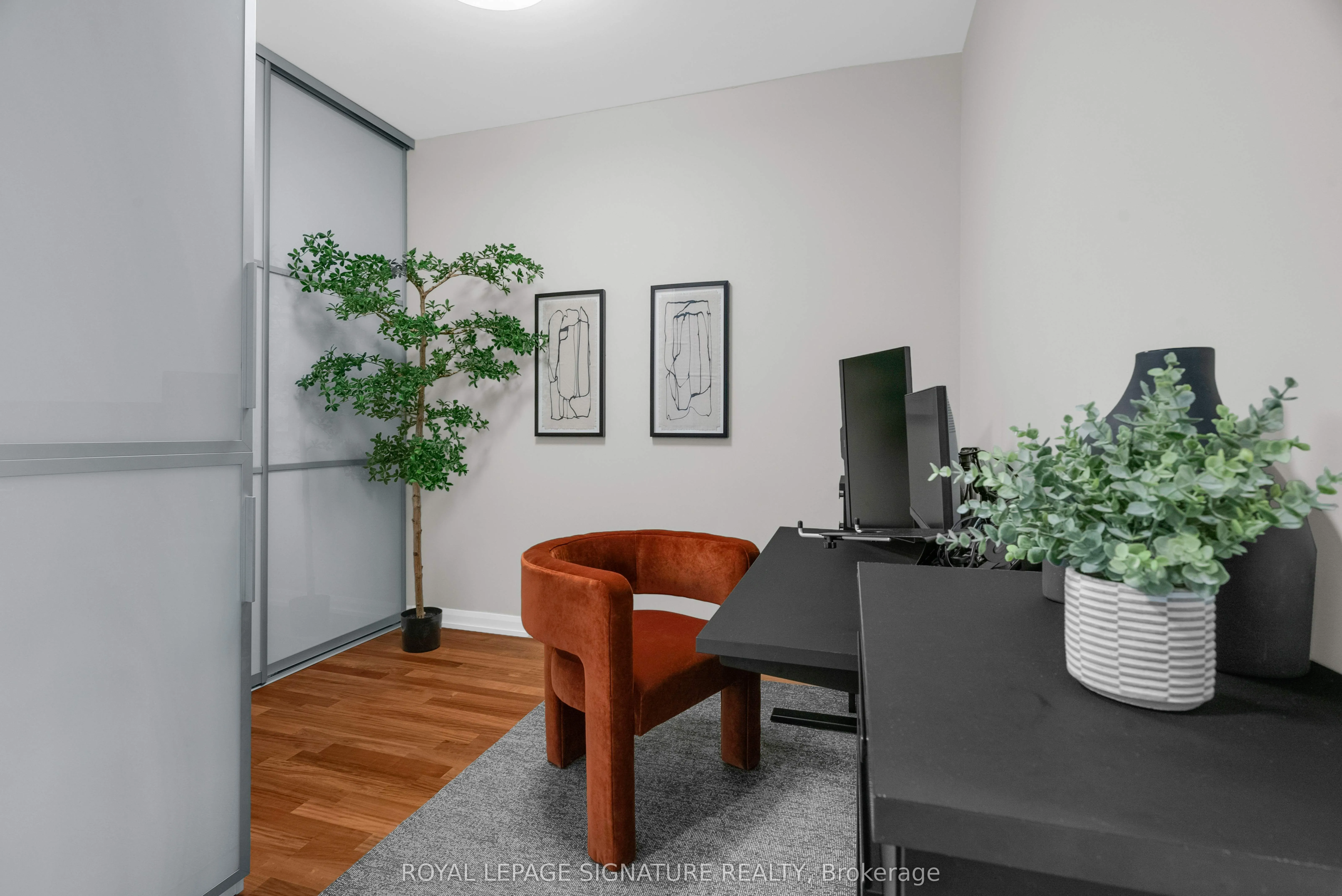 111 Elizabeth Street, #1208