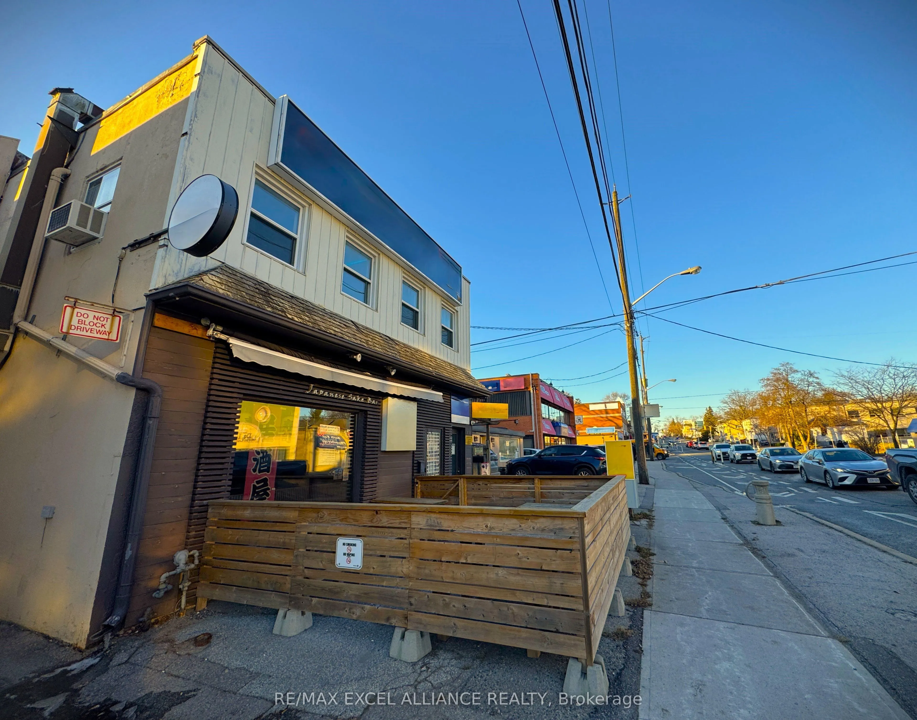126 Willowdale Avenue