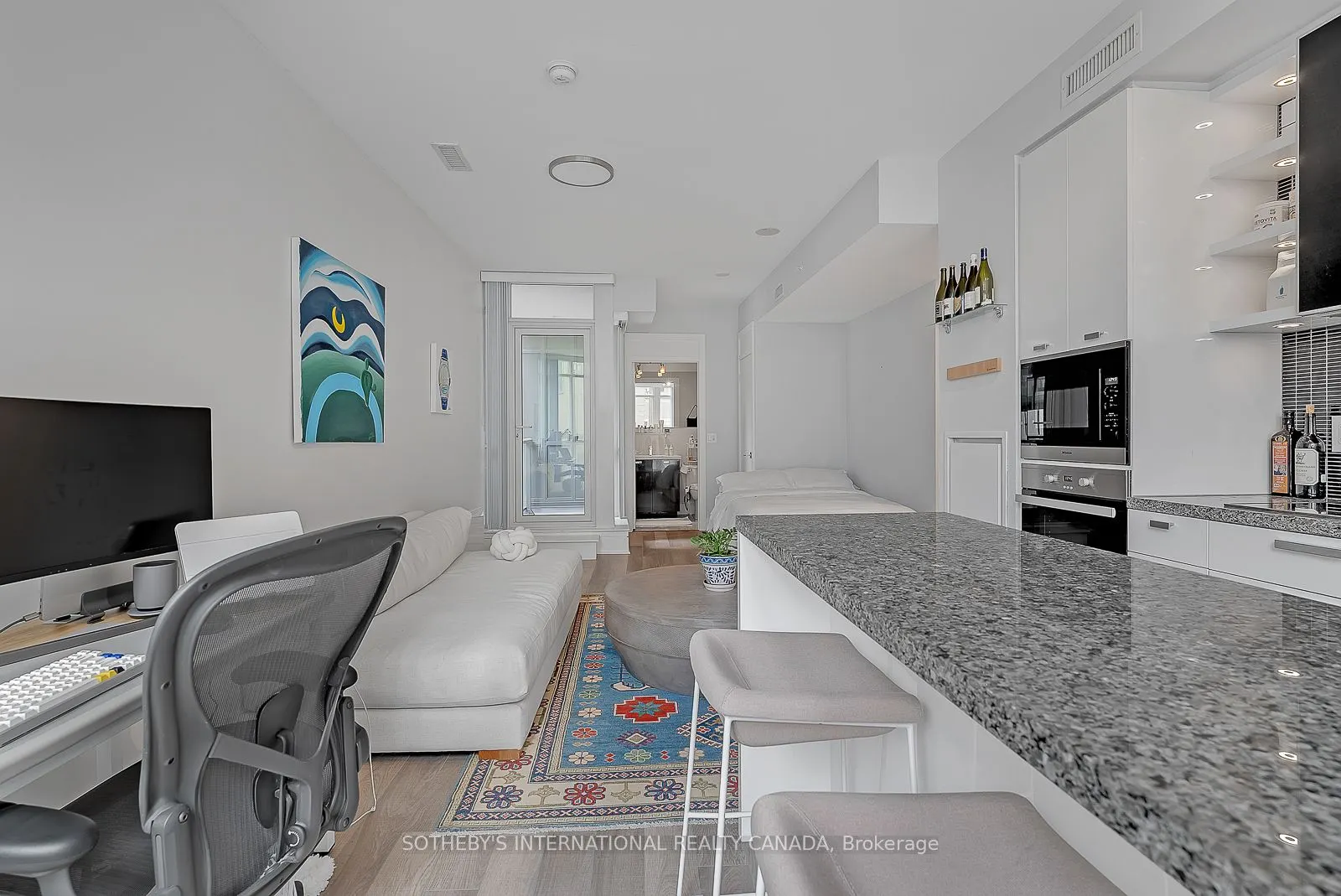 32 Davenport Road, #315