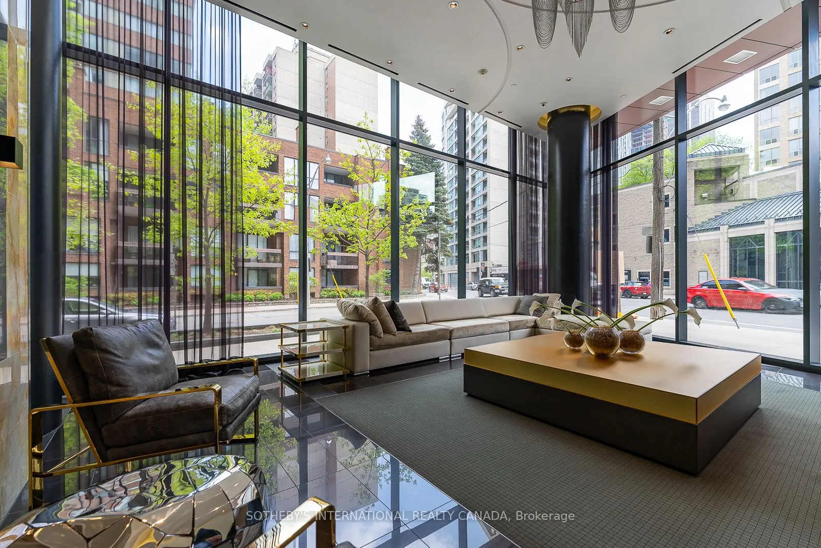 32 Davenport Road, #315