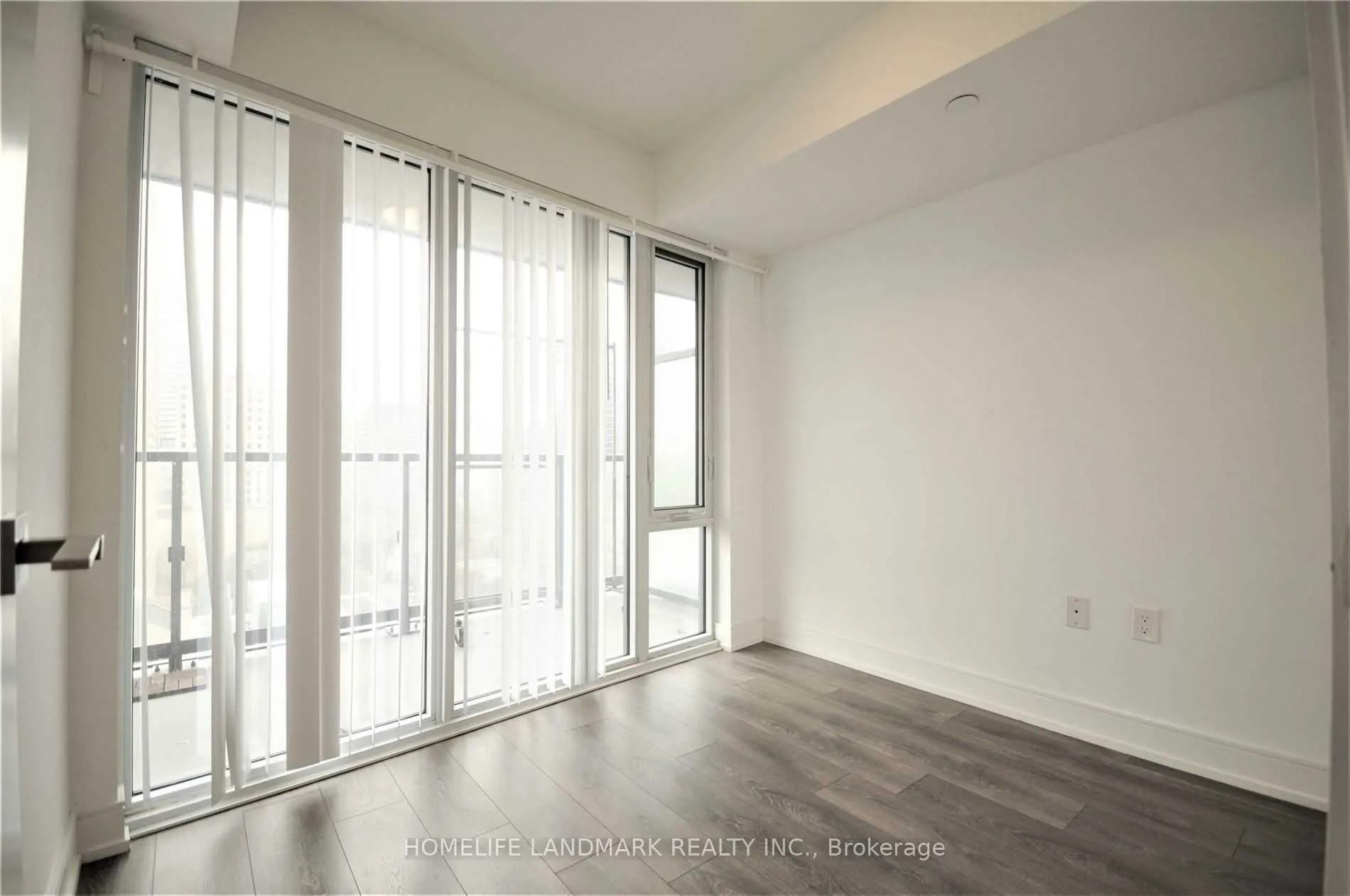 89 Mcgill Street, #1111