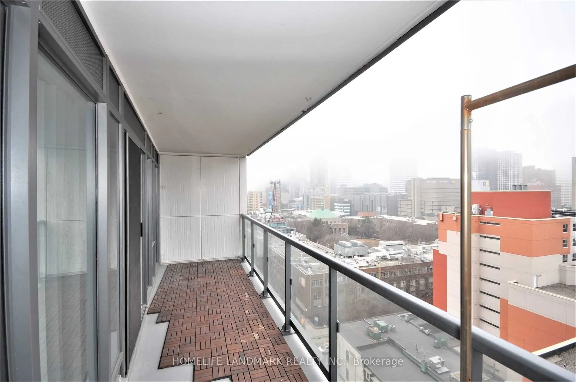 89 Mcgill Street, #1111