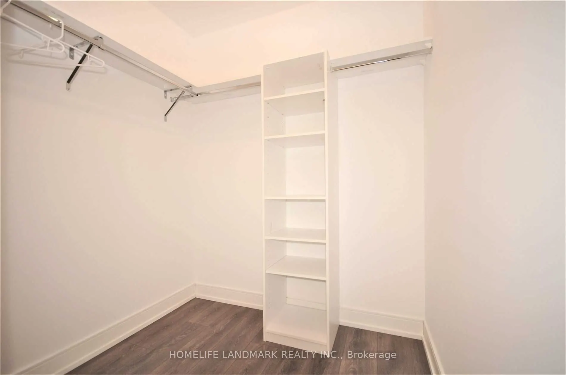 89 Mcgill Street, #1111