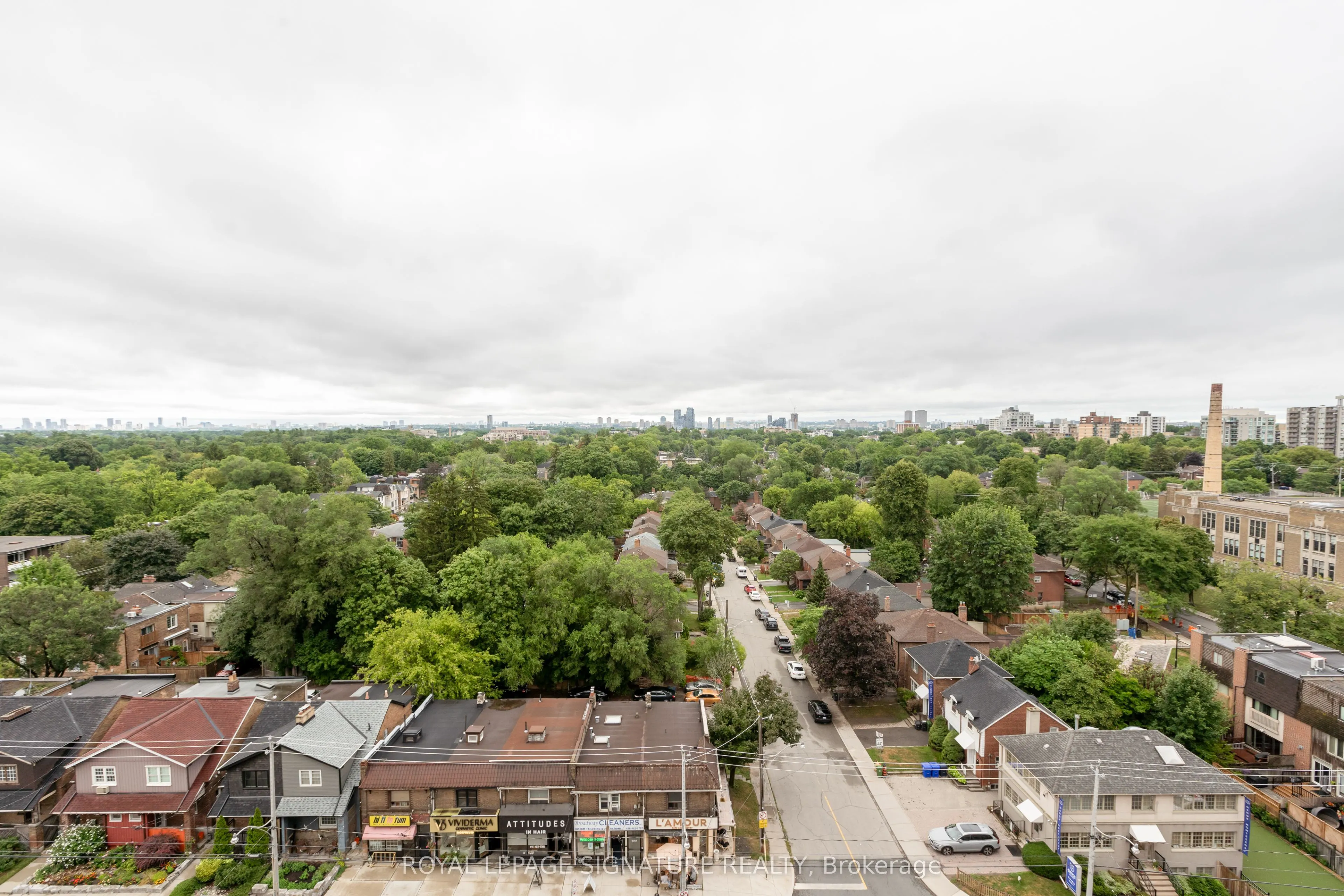 900 Mount Pleasant Road, #1208