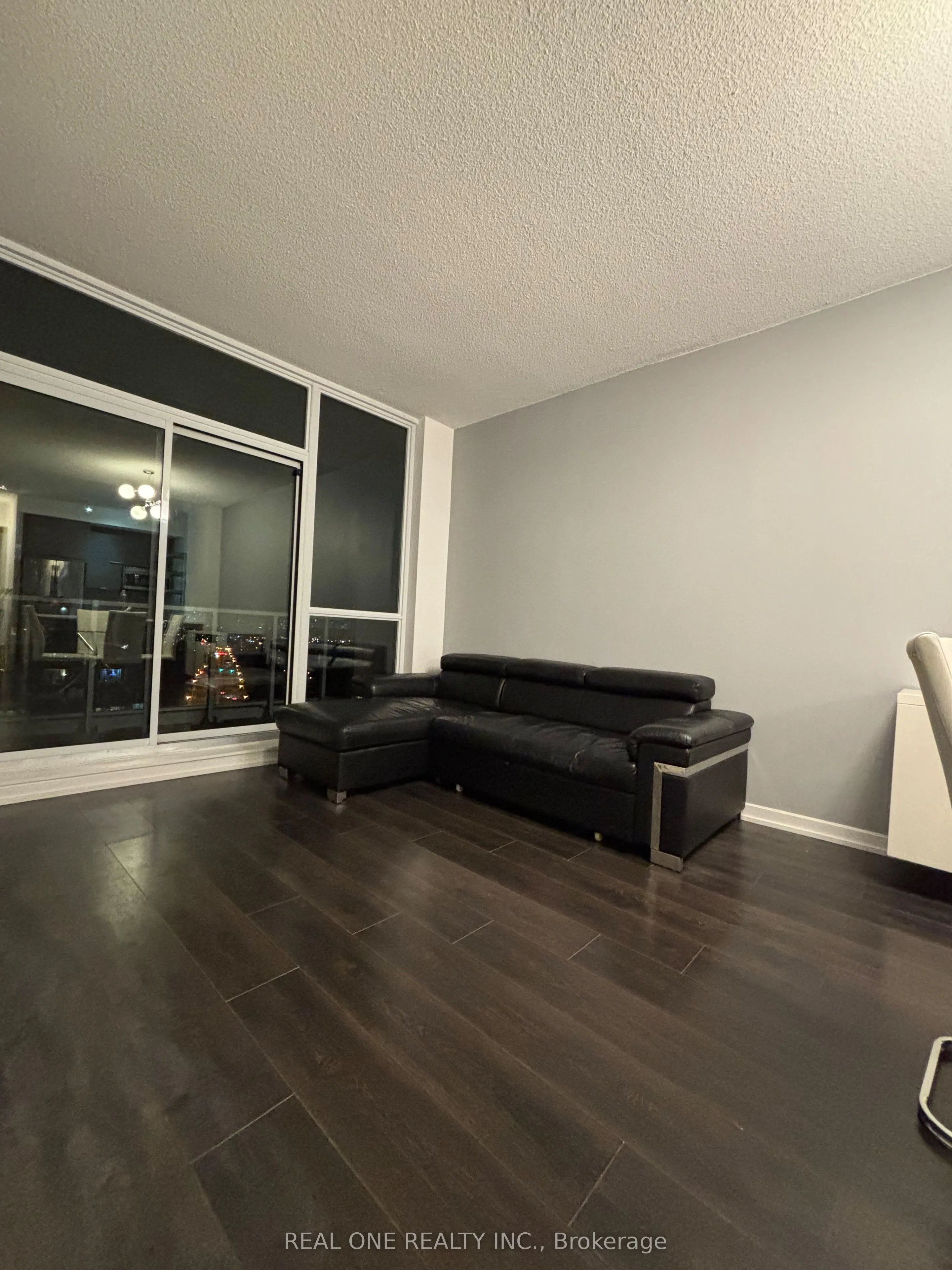 66 Forest Manor Road, #1310
