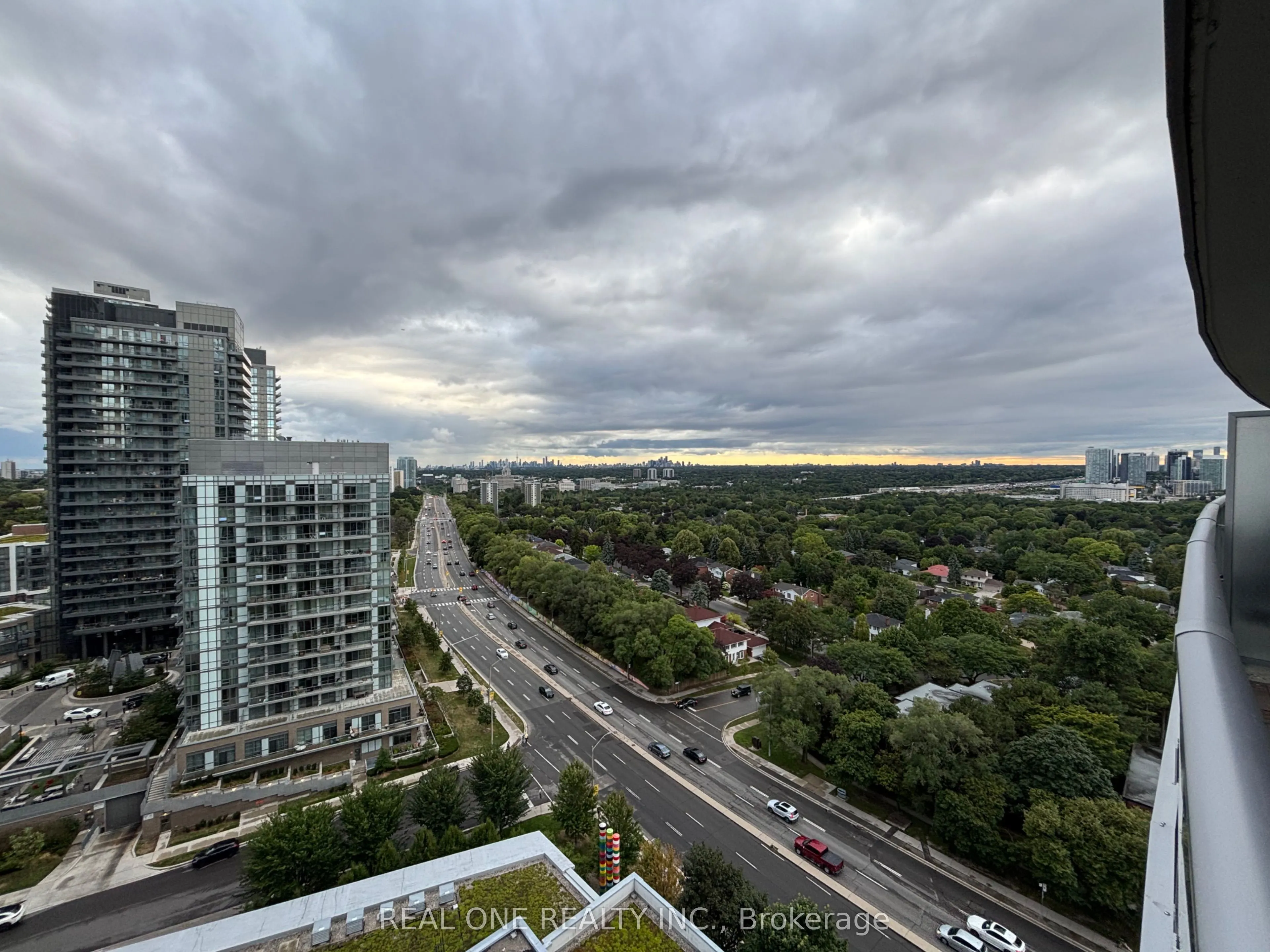 66 Forest Manor Road, #1310