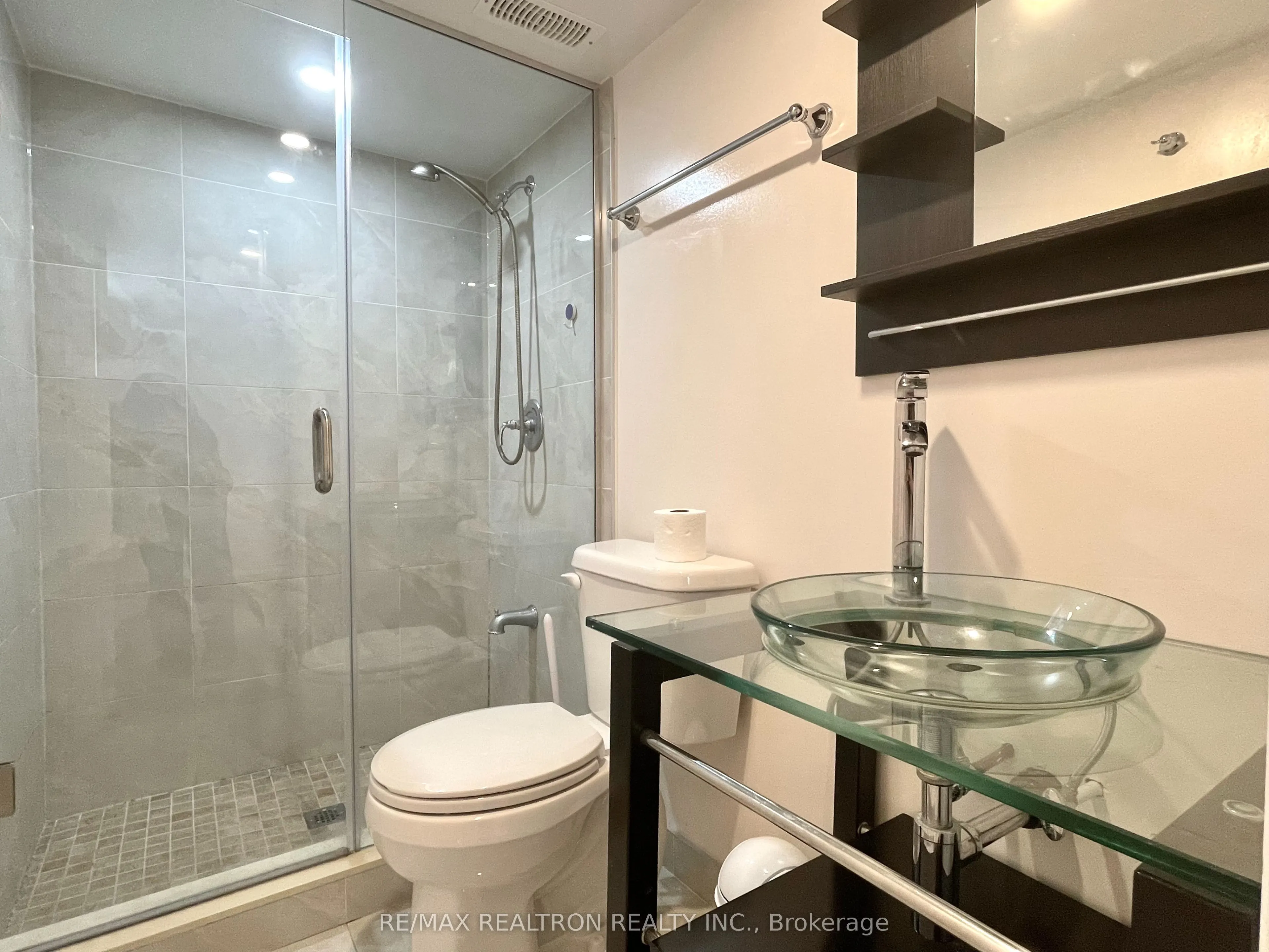 62 Geraldton Crescent, #Lower
