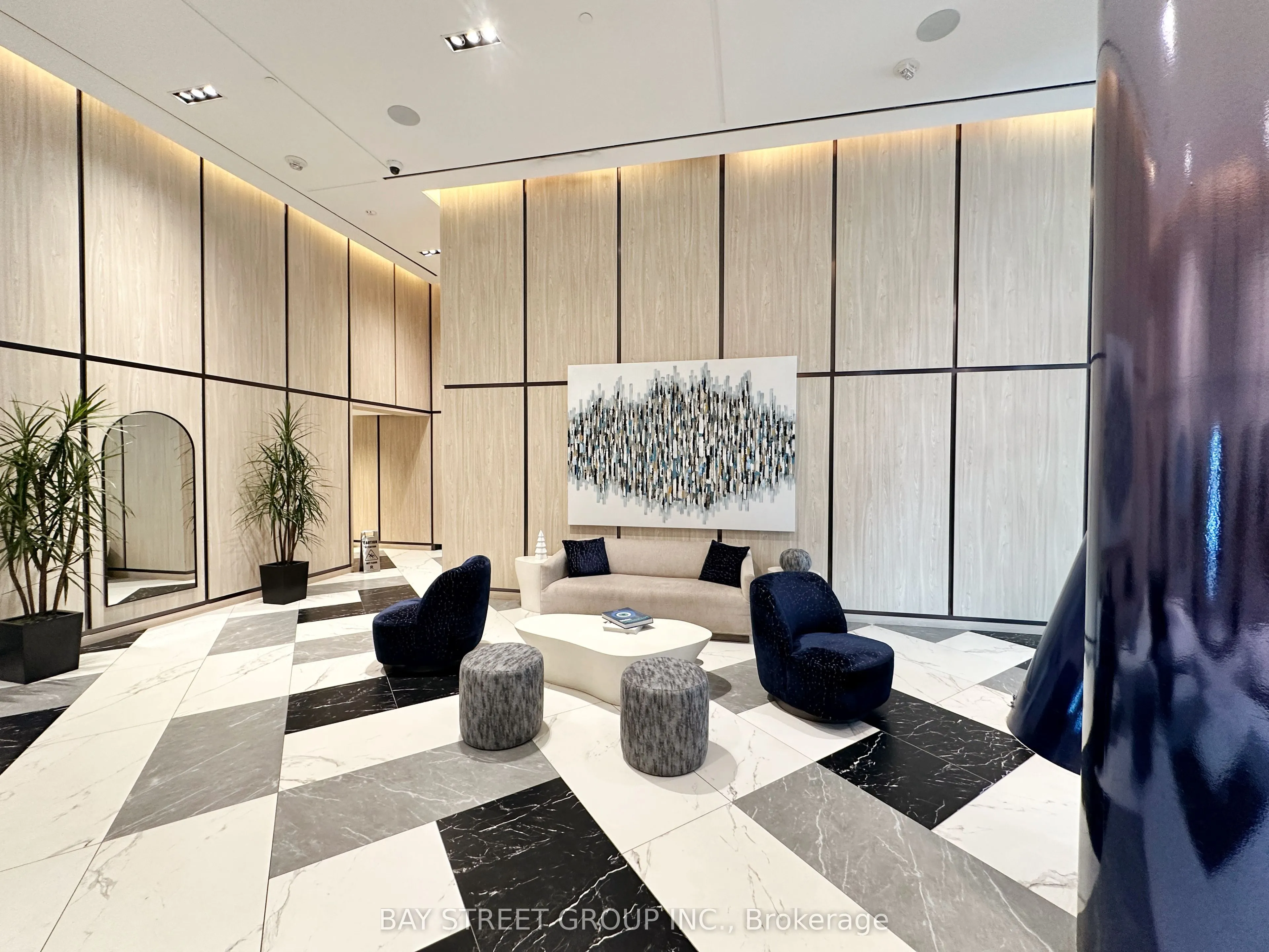 395 Bloor Street E, #4507