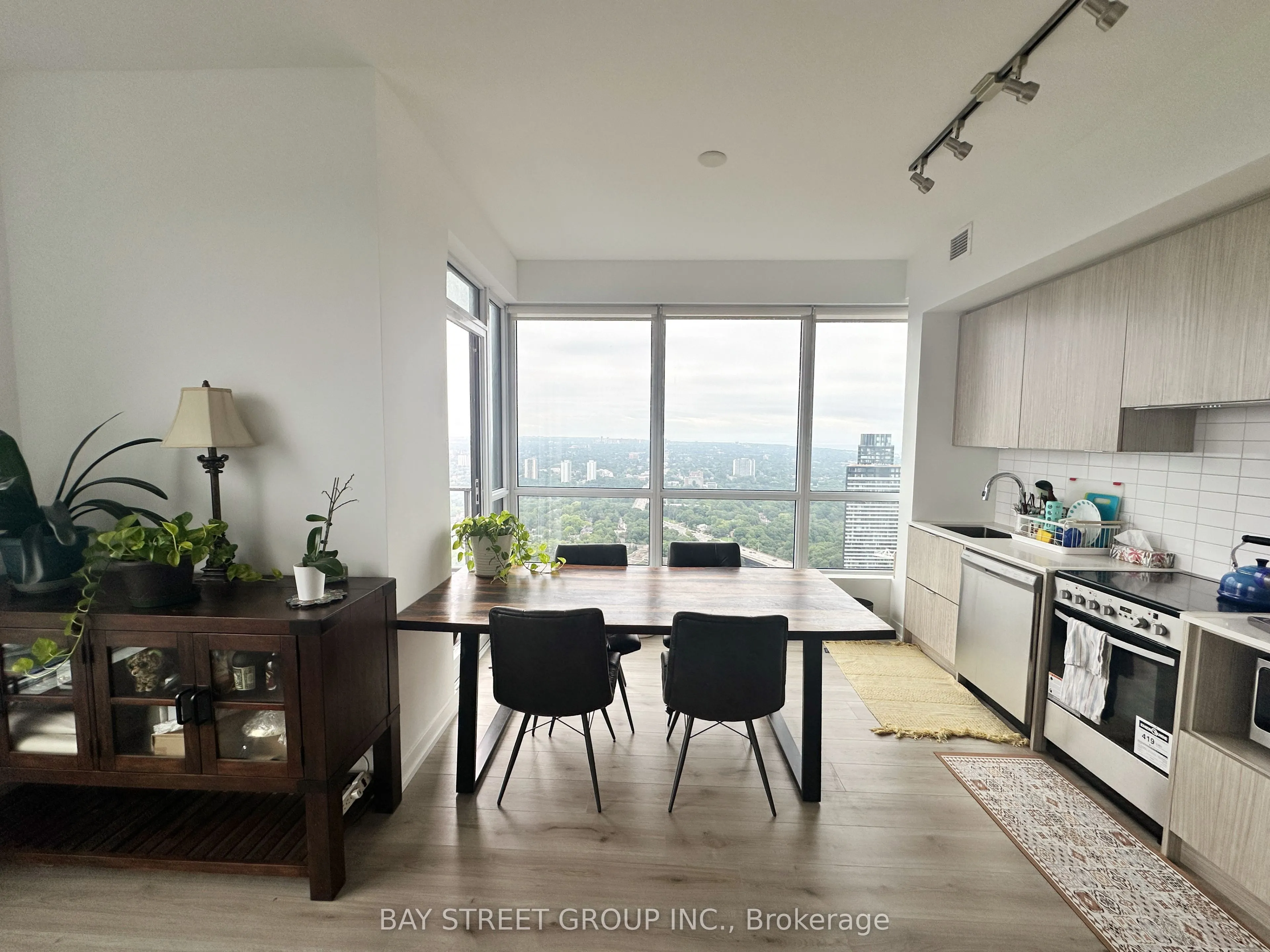 395 Bloor Street E, #4507