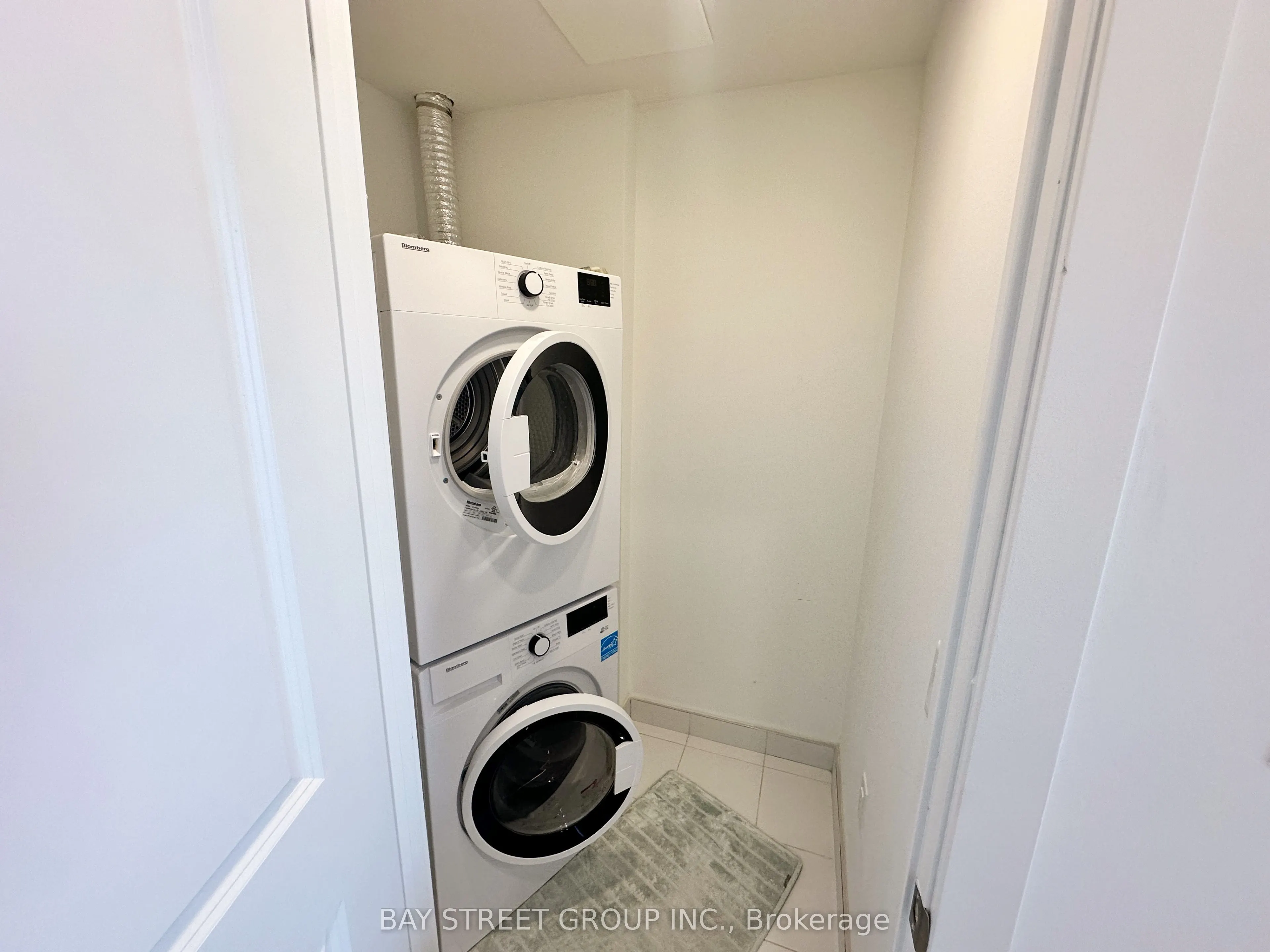 395 Bloor Street E, #4507