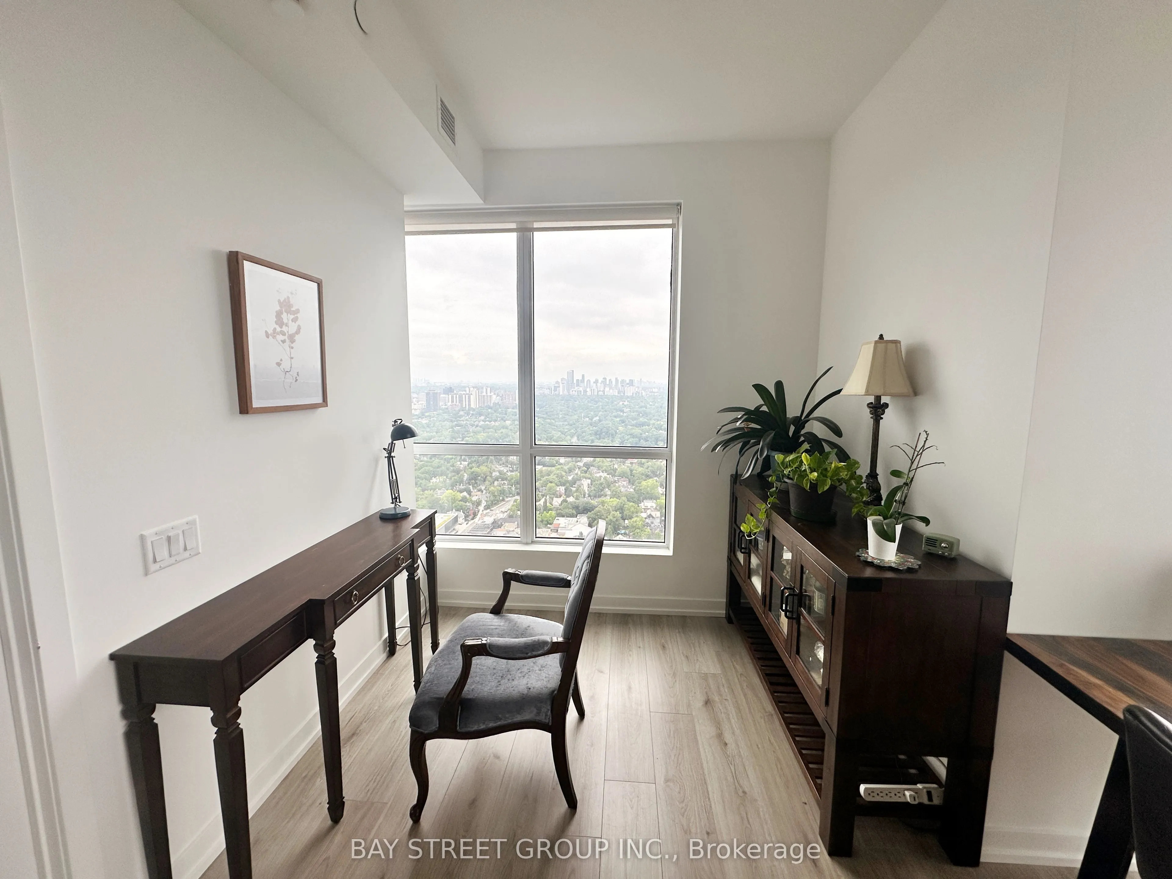 395 Bloor Street E, #4507
