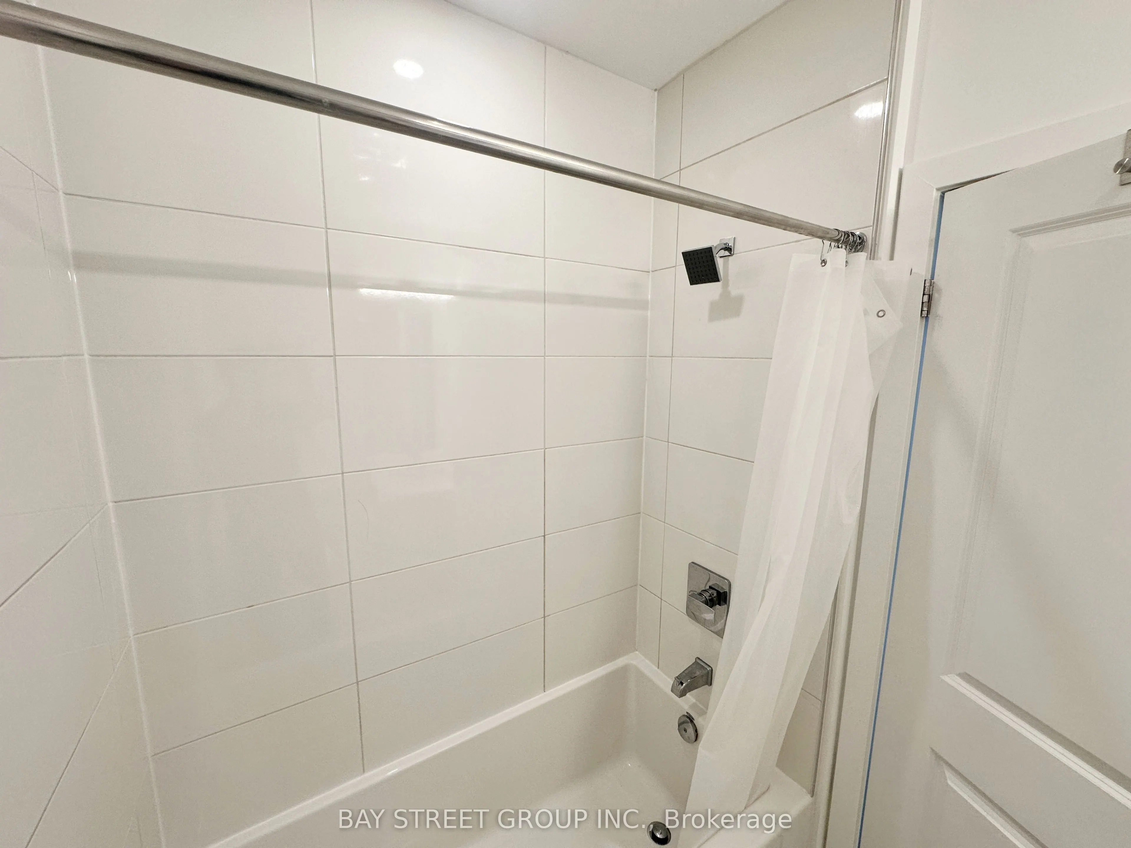 395 Bloor Street E, #4507