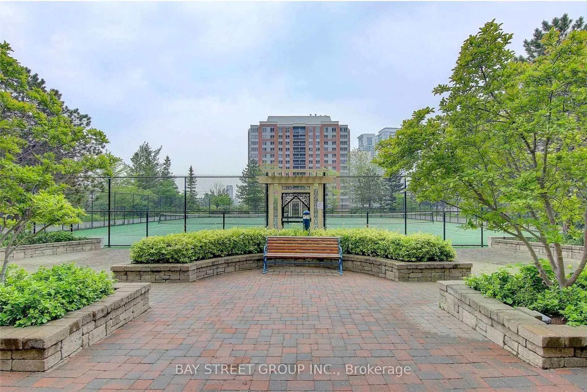 5 Northtown Way, #1107