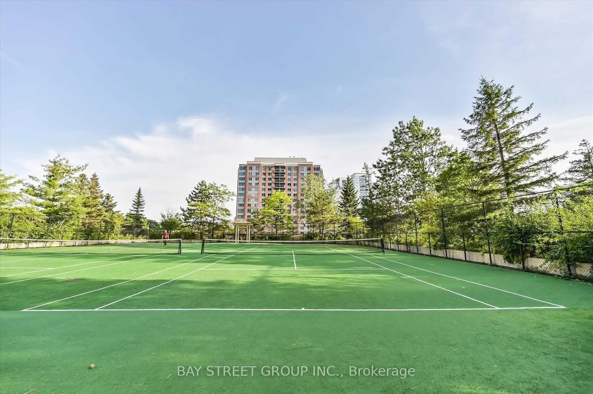 5 Northtown Way, #1107