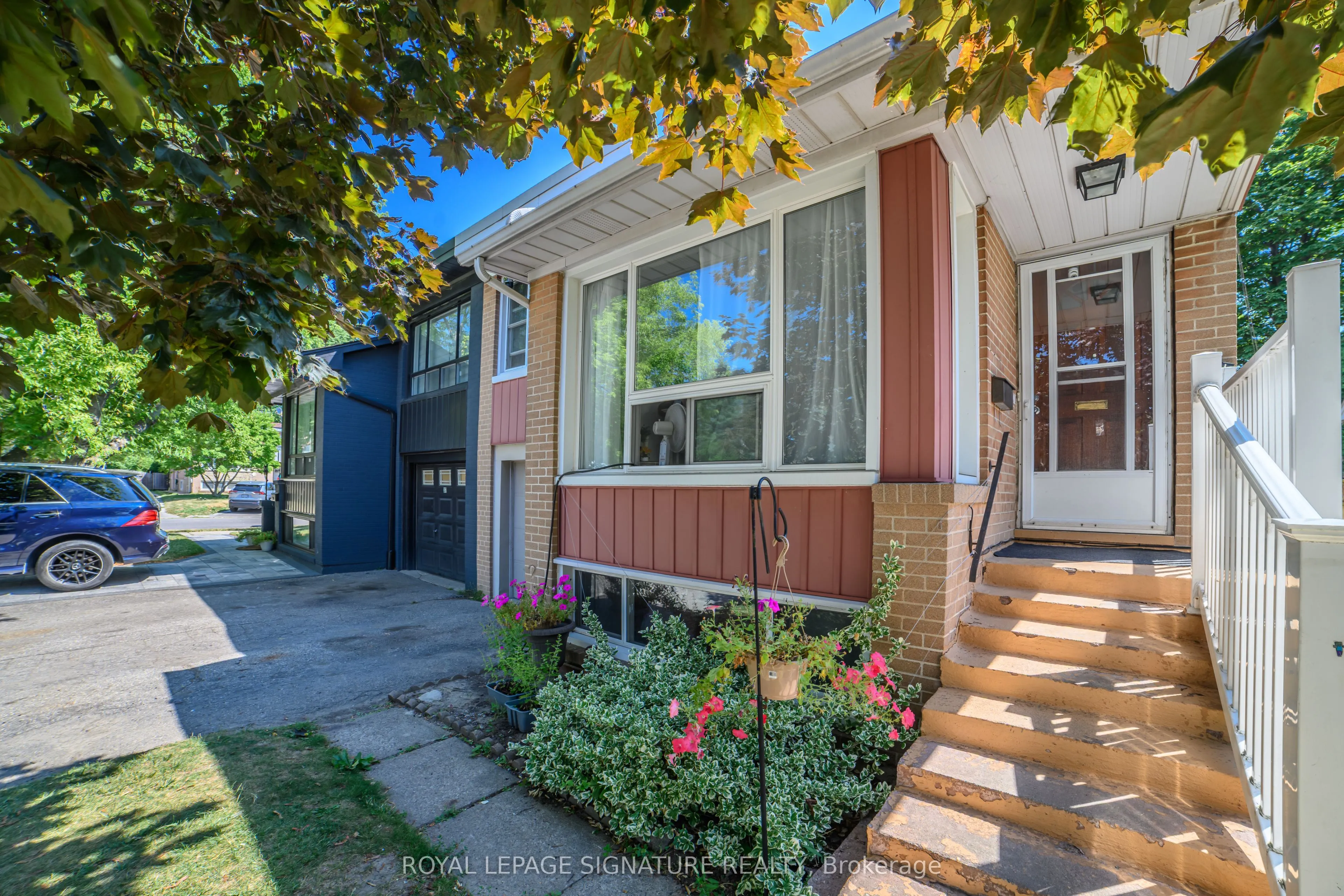35 Baltray Crescent, #Upper