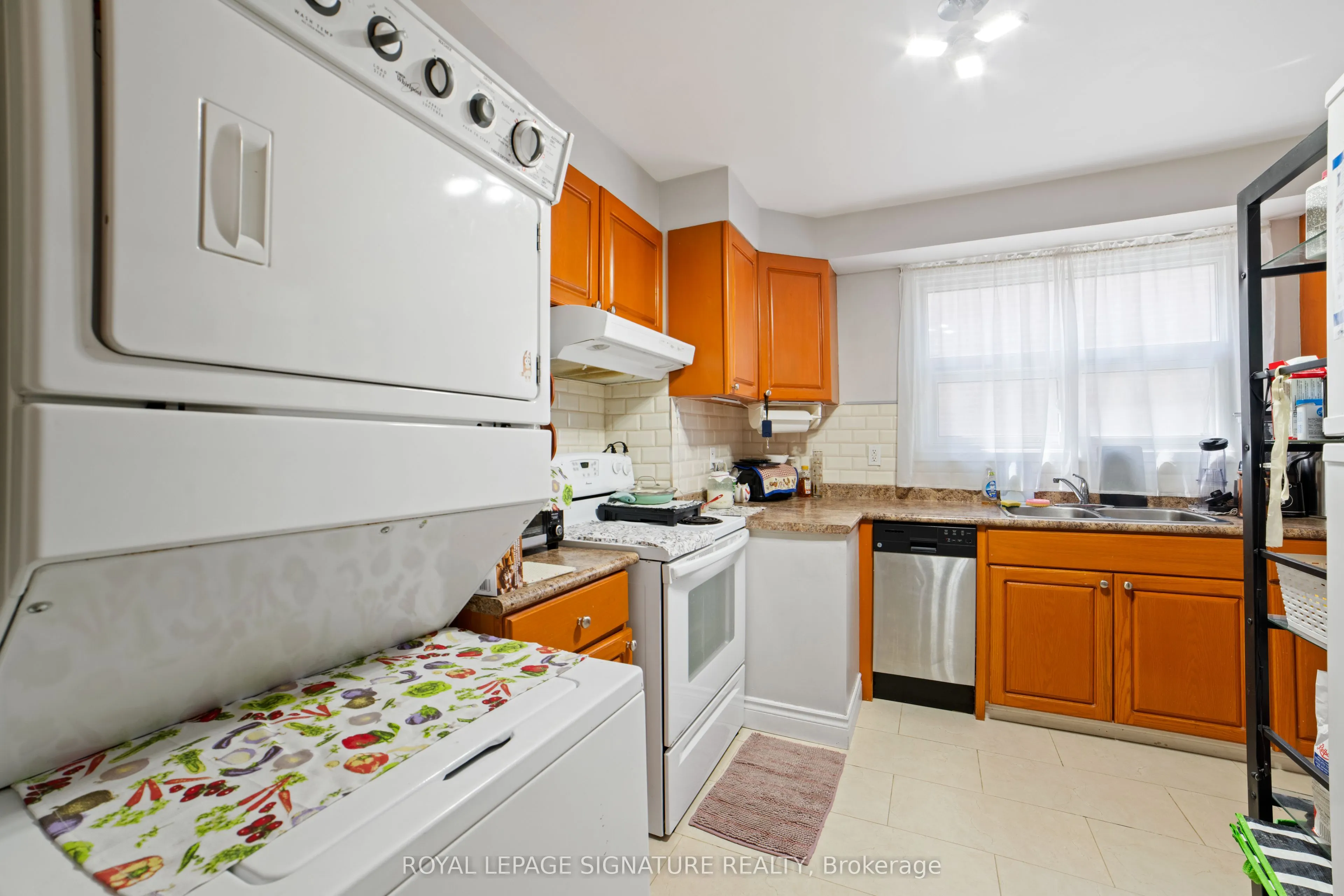 35 Baltray Crescent, #Upper
