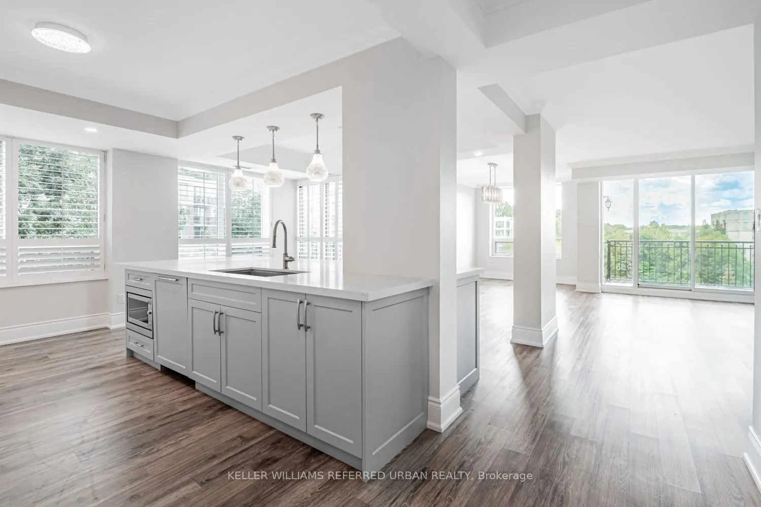 28 William Carson Crescent, #721
