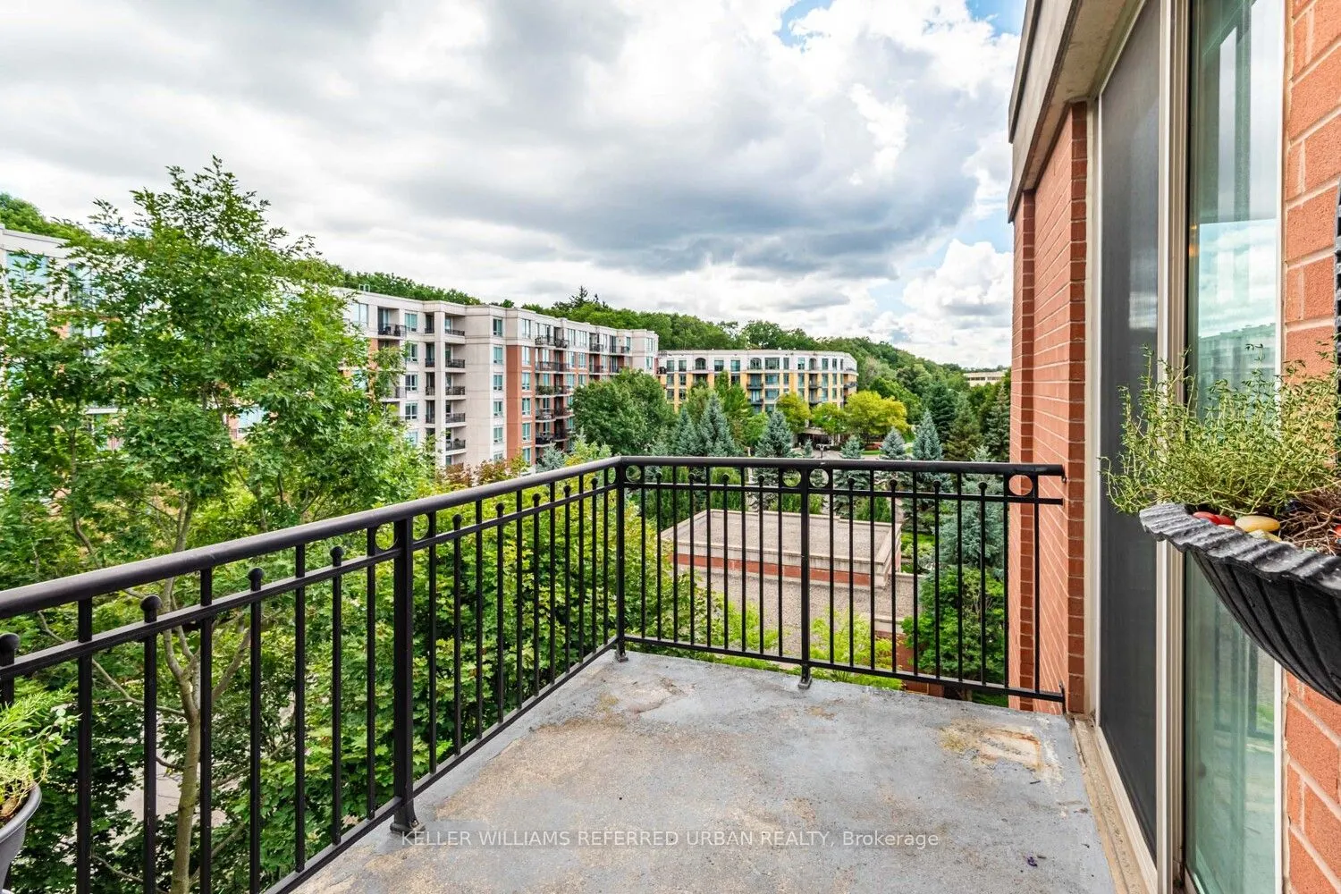 28 William Carson Crescent, #721