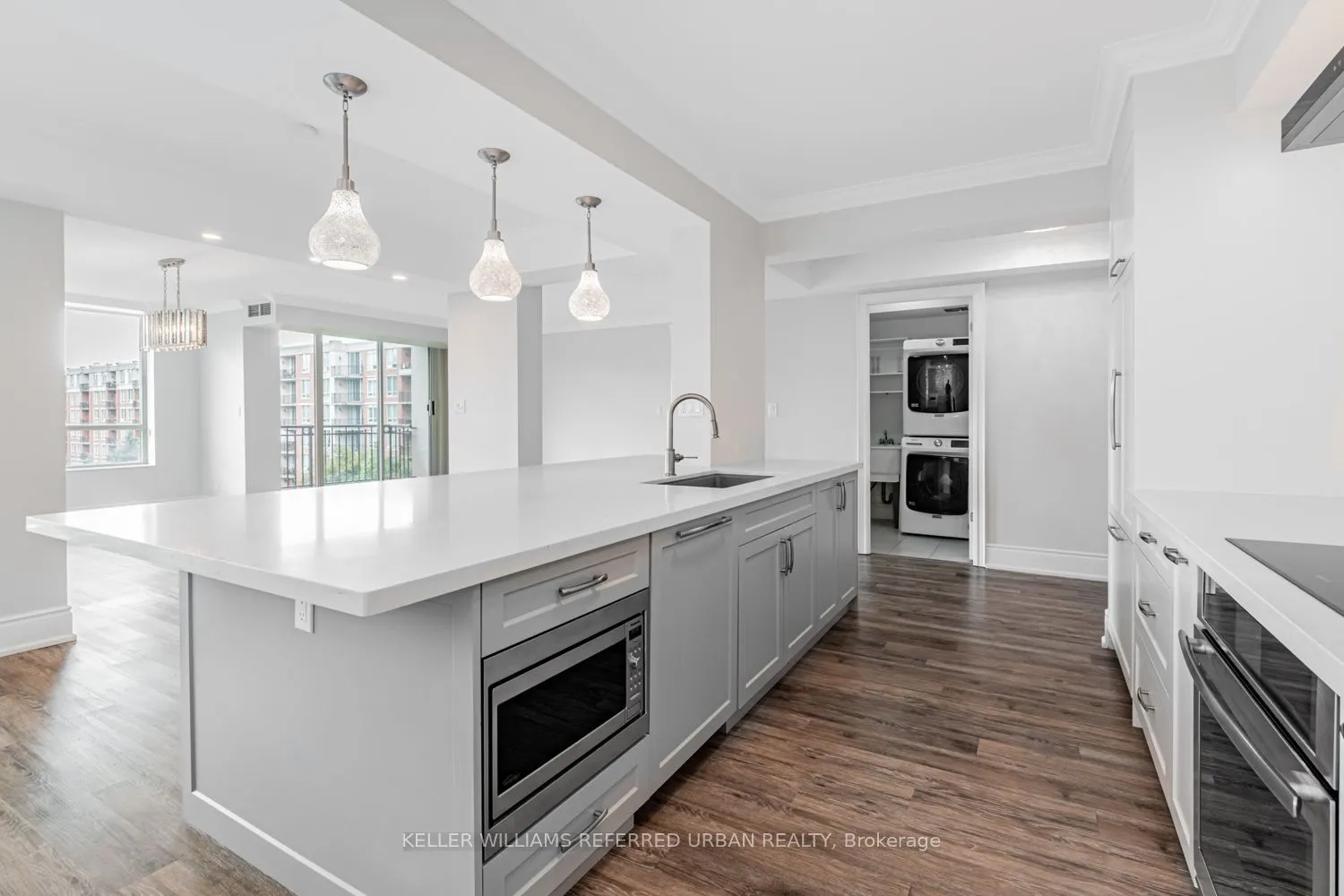 28 William Carson Crescent, #721