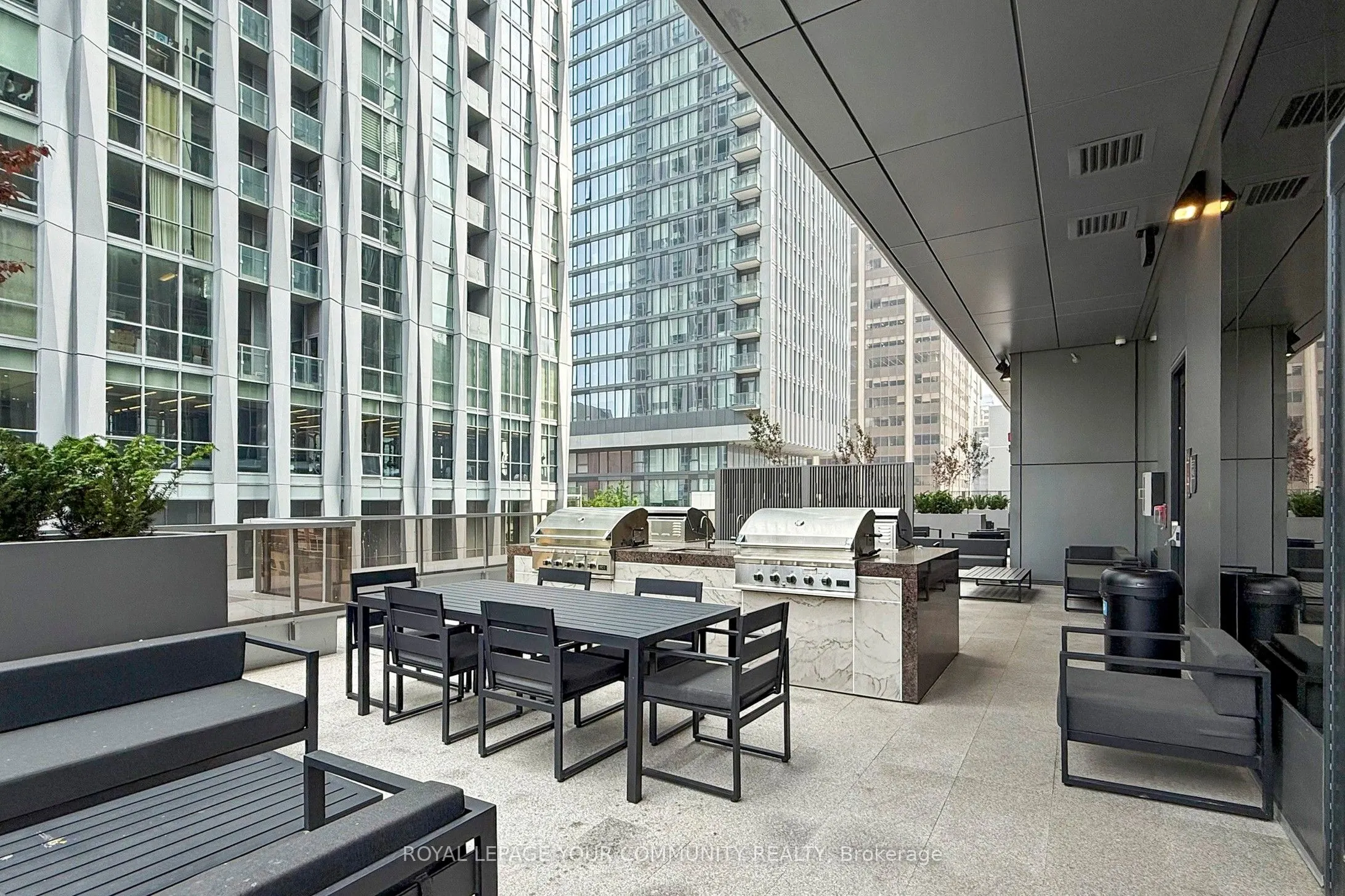 11 Yorkville Avenue, #6302